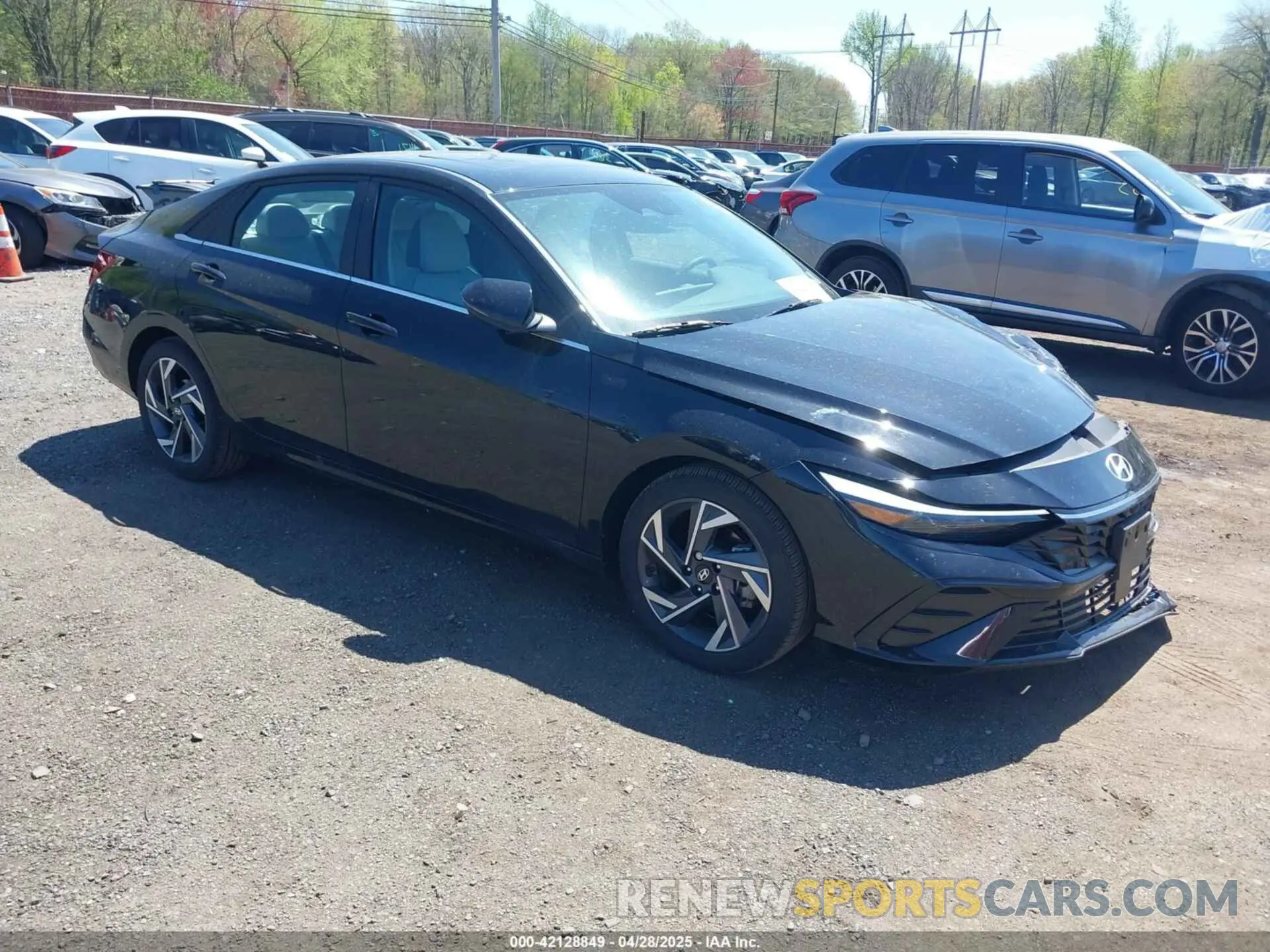 1 Фотография поврежденного автомобиля KMHLP4DG7RU739617 HYUNDAI ELANTRA 2024