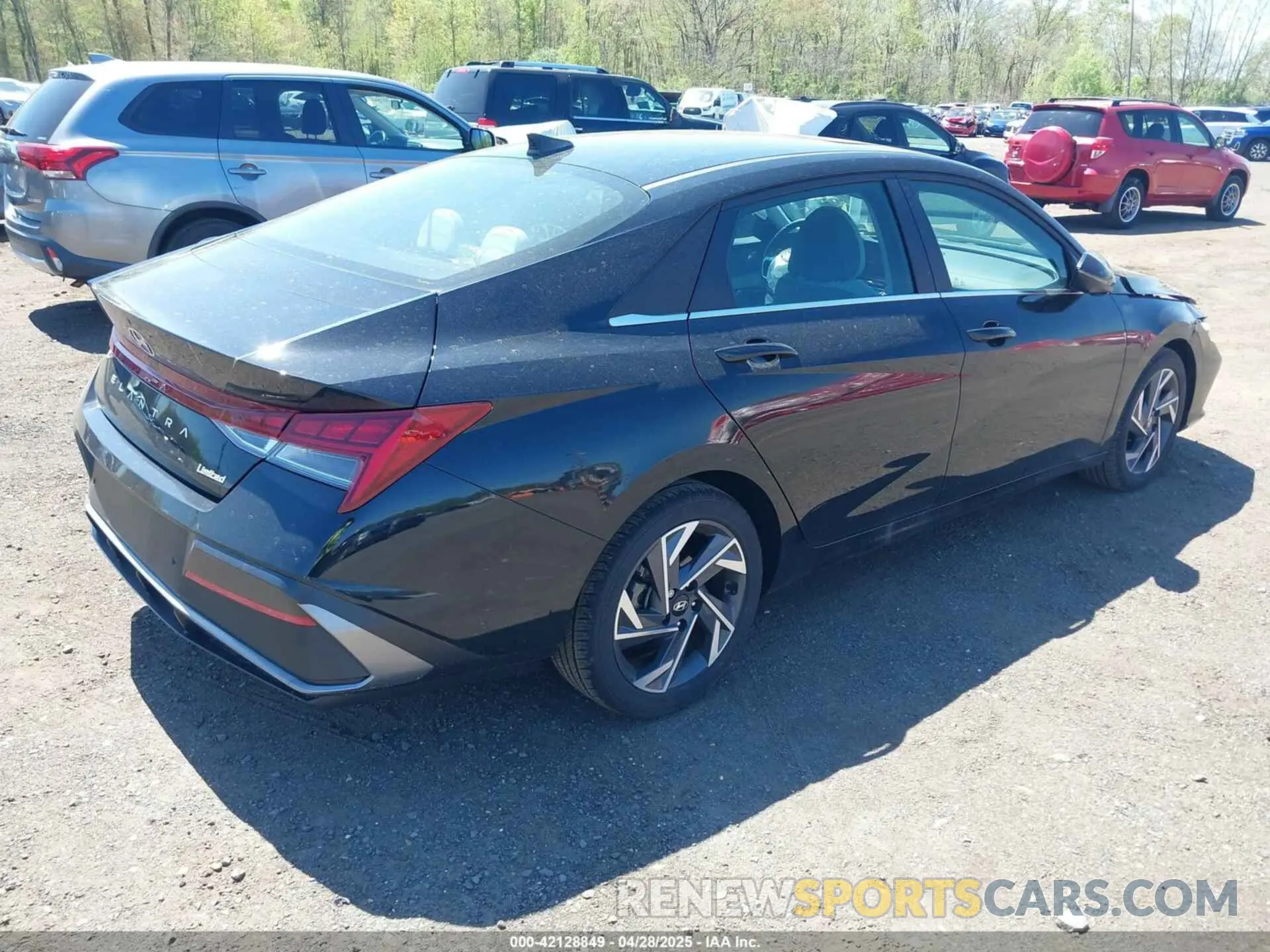 4 Фотография поврежденного автомобиля KMHLP4DG7RU739617 HYUNDAI ELANTRA 2024