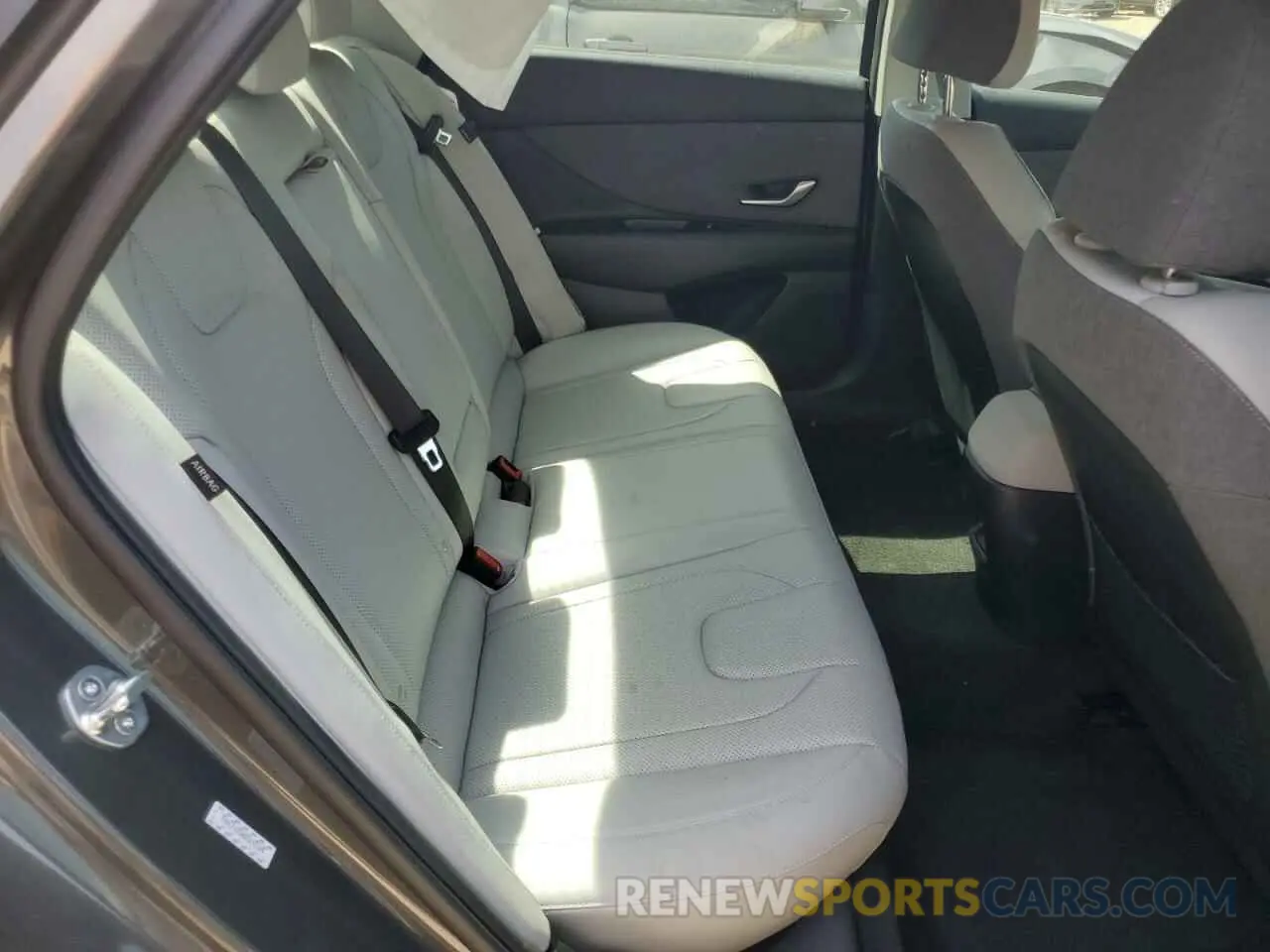 10 Фотография поврежденного автомобиля KMHLP4DG8RU673109 HYUNDAI ELANTRA 2024