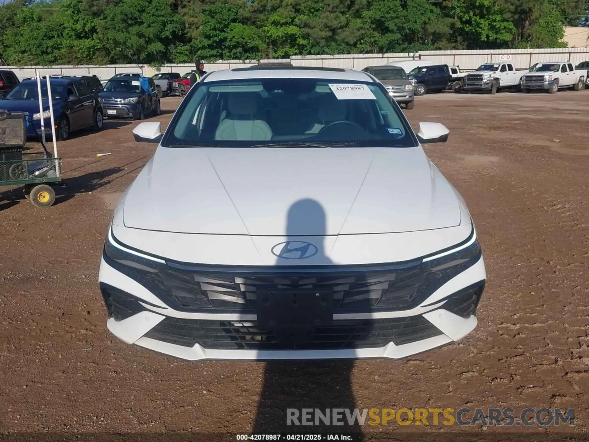 12 Фотография поврежденного автомобиля KMHLP4DGXRU775401 HYUNDAI ELANTRA 2024