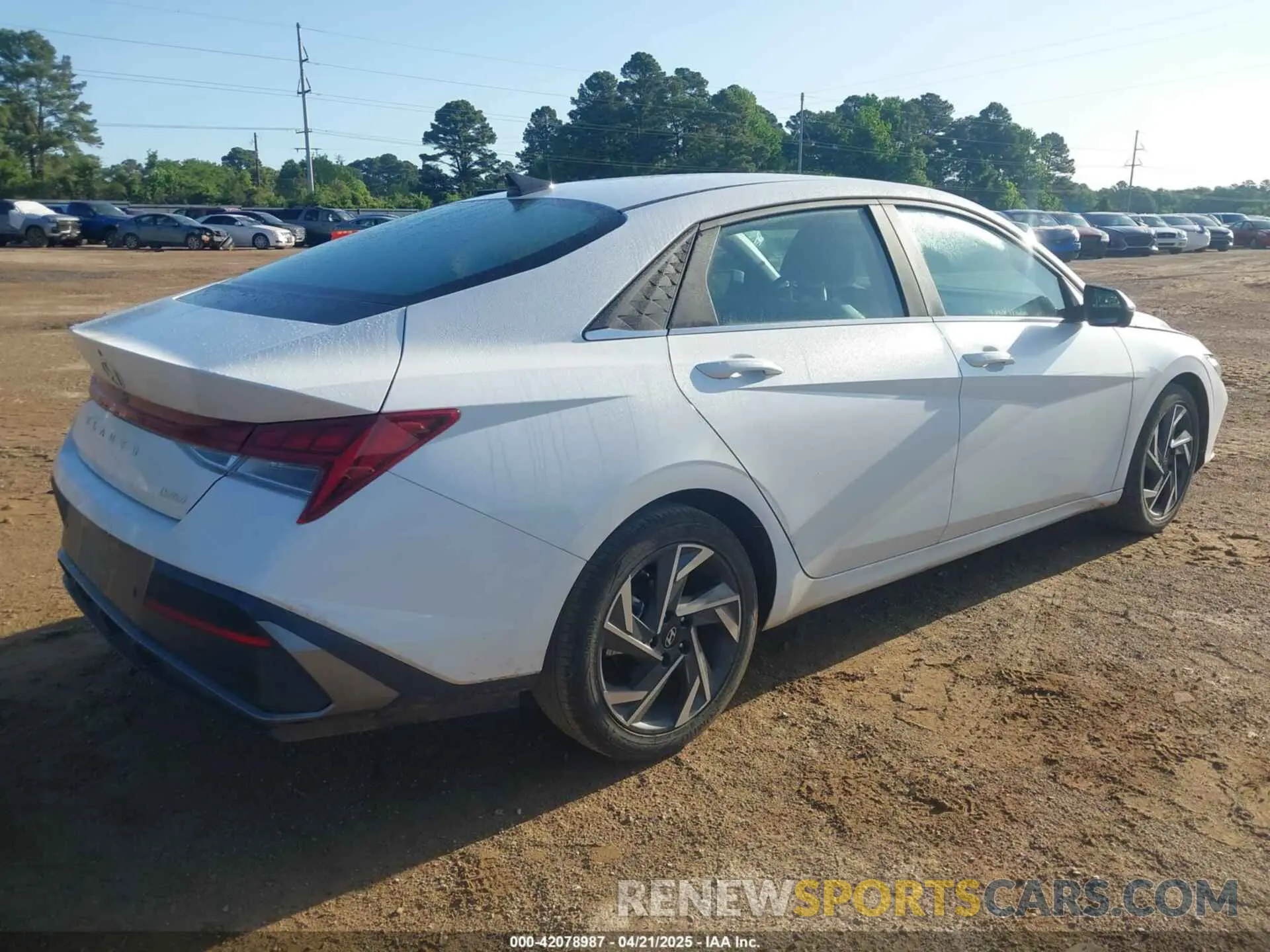 4 Фотография поврежденного автомобиля KMHLP4DGXRU775401 HYUNDAI ELANTRA 2024