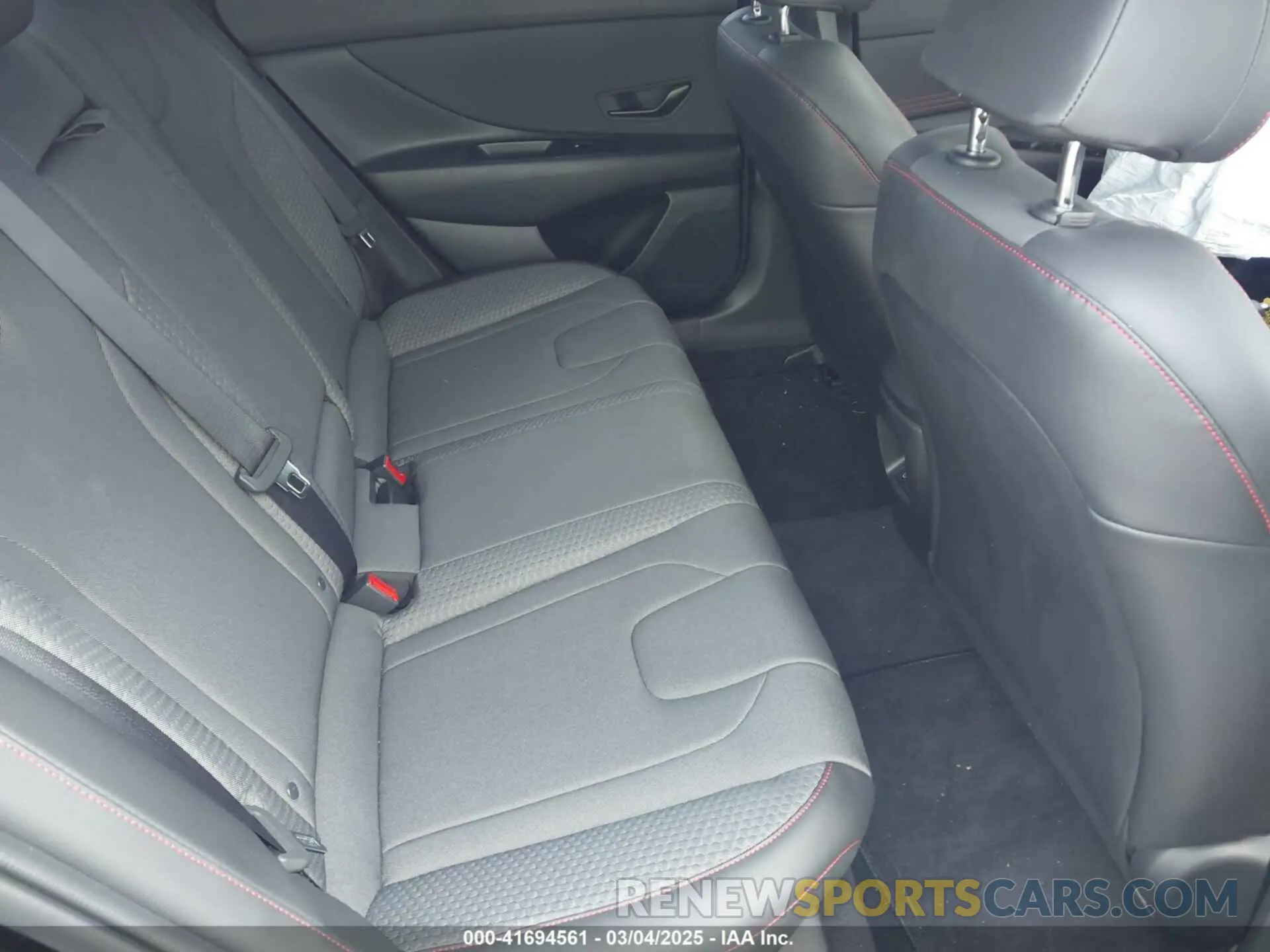8 Photograph of a damaged car KMHLR4DF2RU810241 HYUNDAI ELANTRA 2024