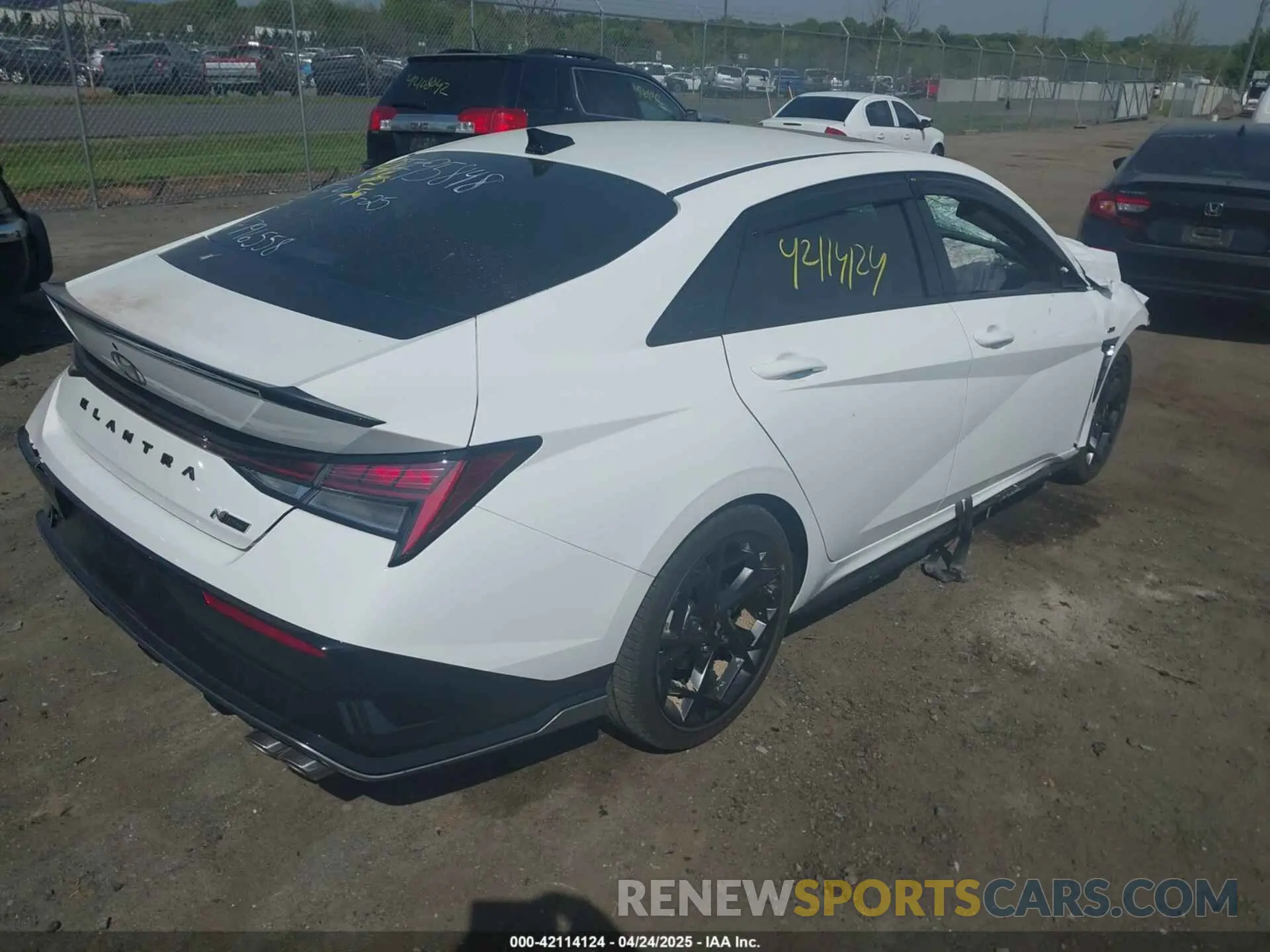 4 Photograph of a damaged car KMHLR4DF3RU796558 HYUNDAI ELANTRA 2024