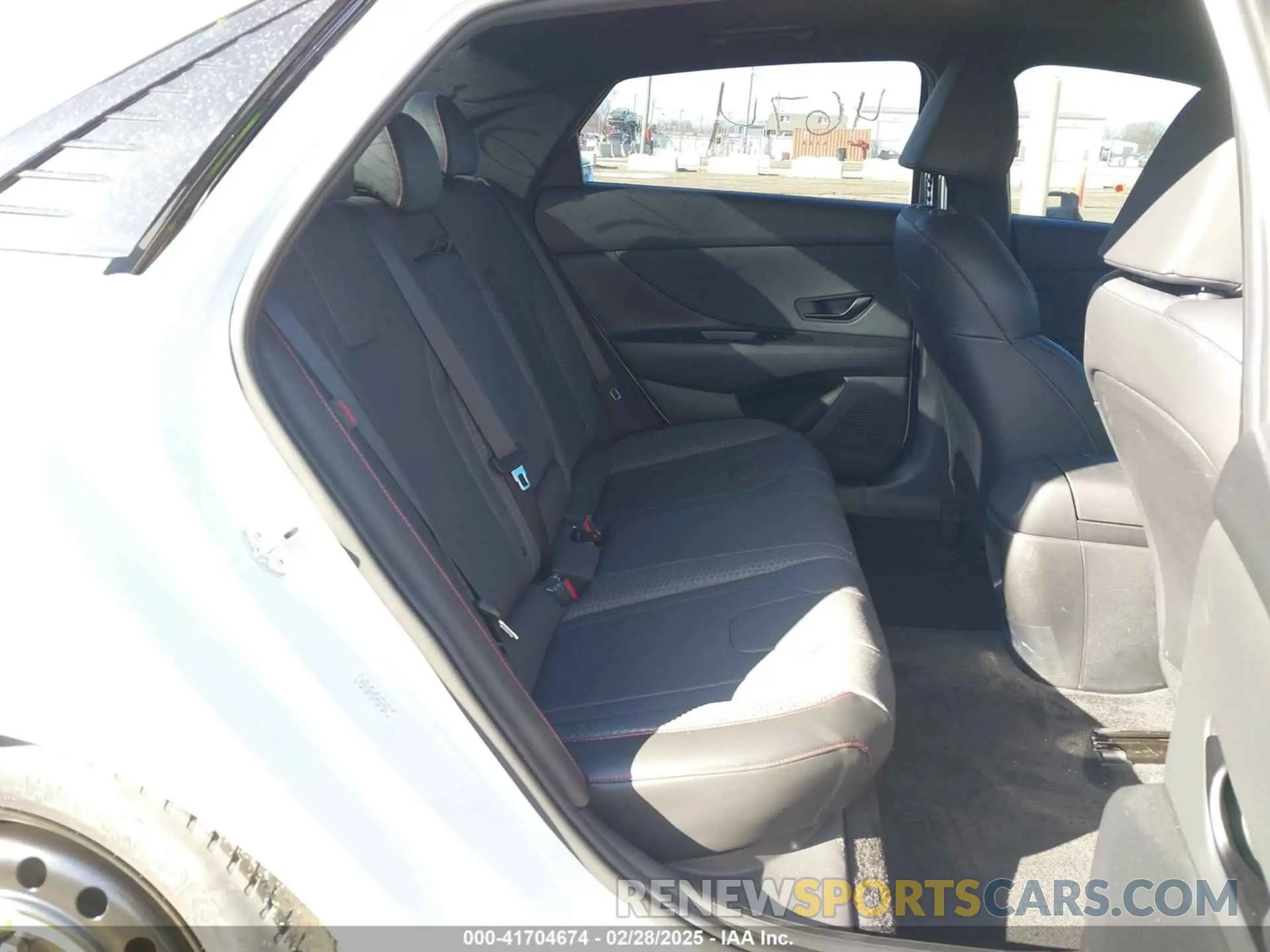 8 Фотография поврежденного автомобиля KMHLR4DFXRU821018 HYUNDAI ELANTRA 2024