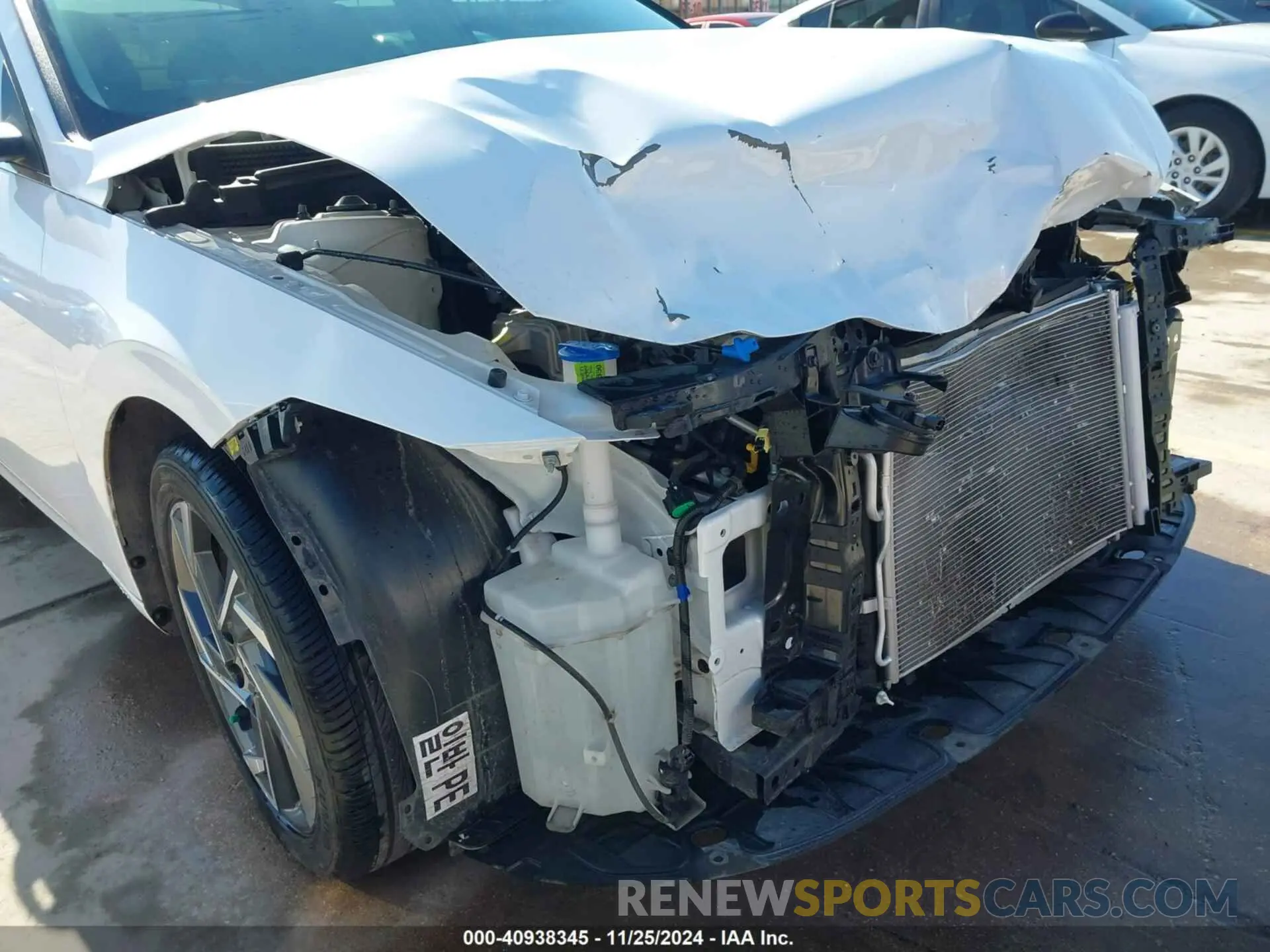 18 Фотография поврежденного автомобиля KMHLS4DG0RU660241 HYUNDAI ELANTRA 2024