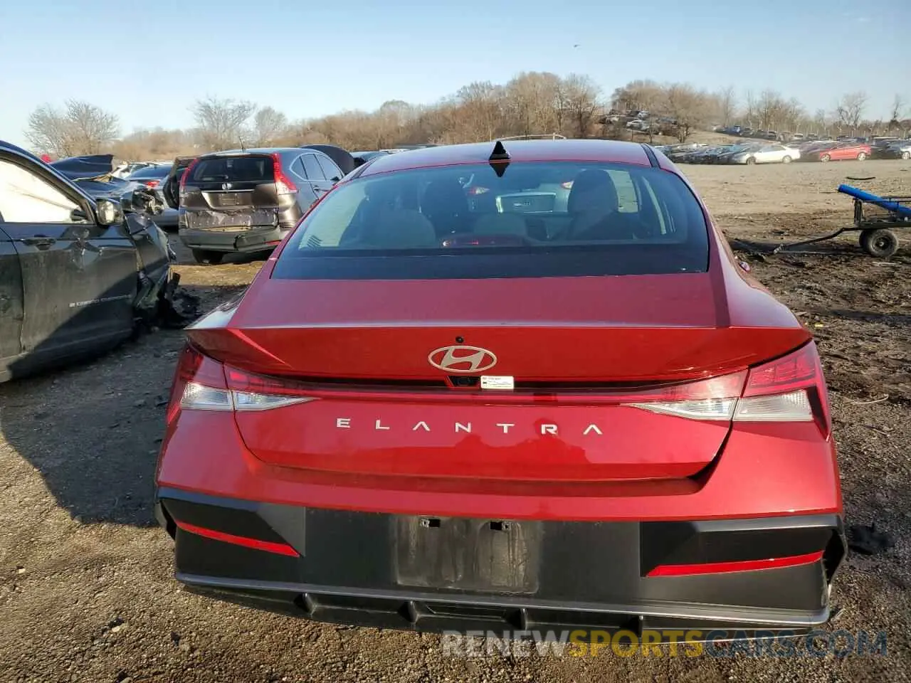 6 Фотография поврежденного автомобиля KMHLS4DG0RU700155 HYUNDAI ELANTRA 2024