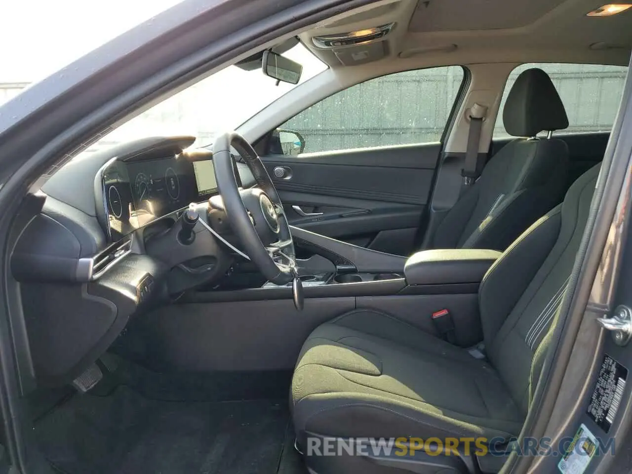 7 Photograph of a damaged car KMHLS4DG0RU730076 HYUNDAI ELANTRA 2024