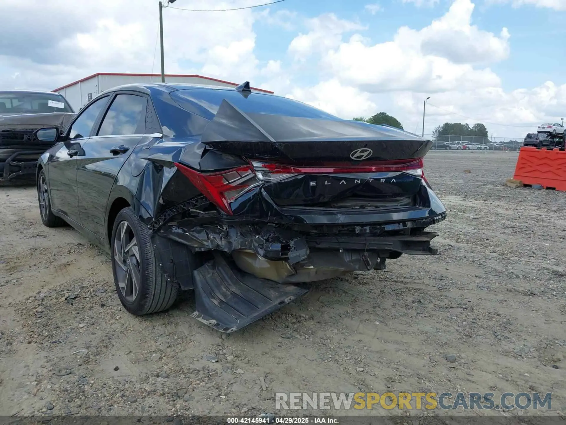6 Фотография поврежденного автомобиля KMHLS4DG1RU671443 HYUNDAI ELANTRA 2024