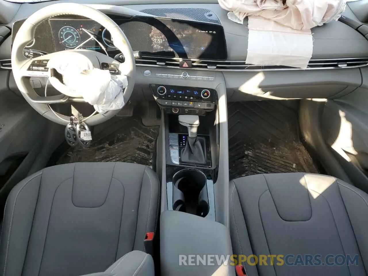 8 Photograph of a damaged car KMHLS4DG1RU770859 HYUNDAI ELANTRA 2024