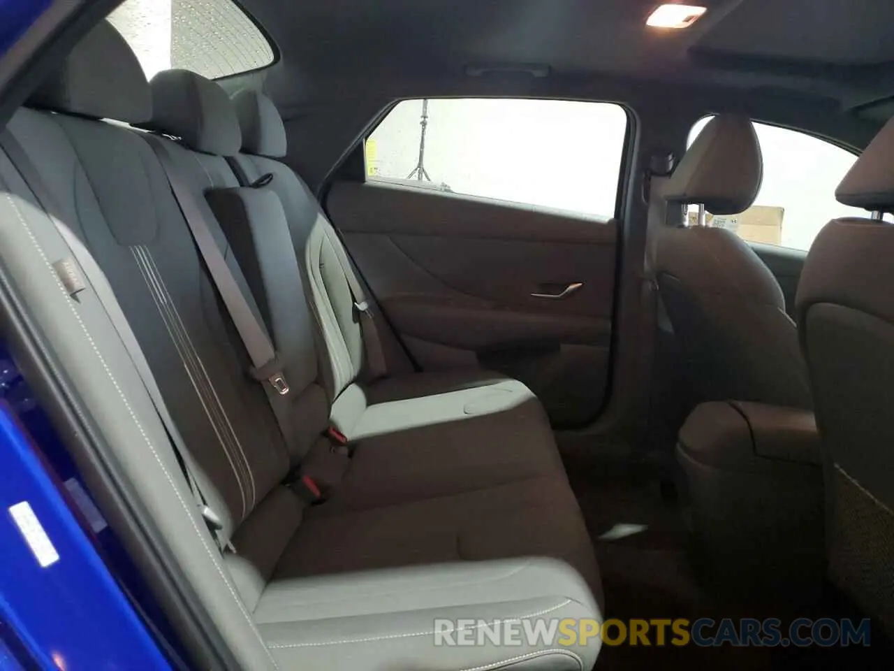 10 Photograph of a damaged car KMHLS4DG1RU780582 HYUNDAI ELANTRA 2024