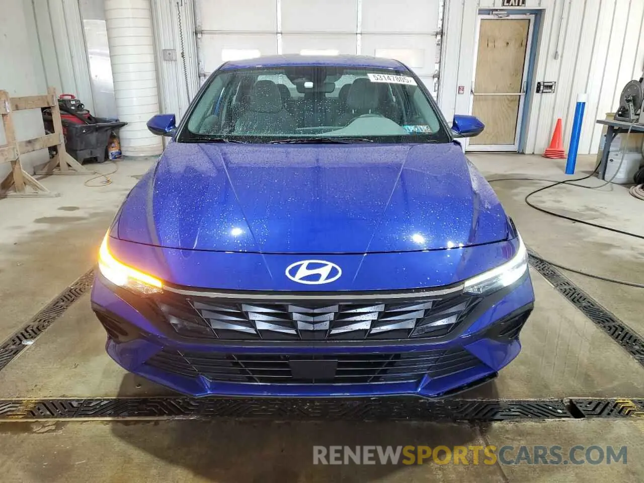 5 Photograph of a damaged car KMHLS4DG1RU780582 HYUNDAI ELANTRA 2024