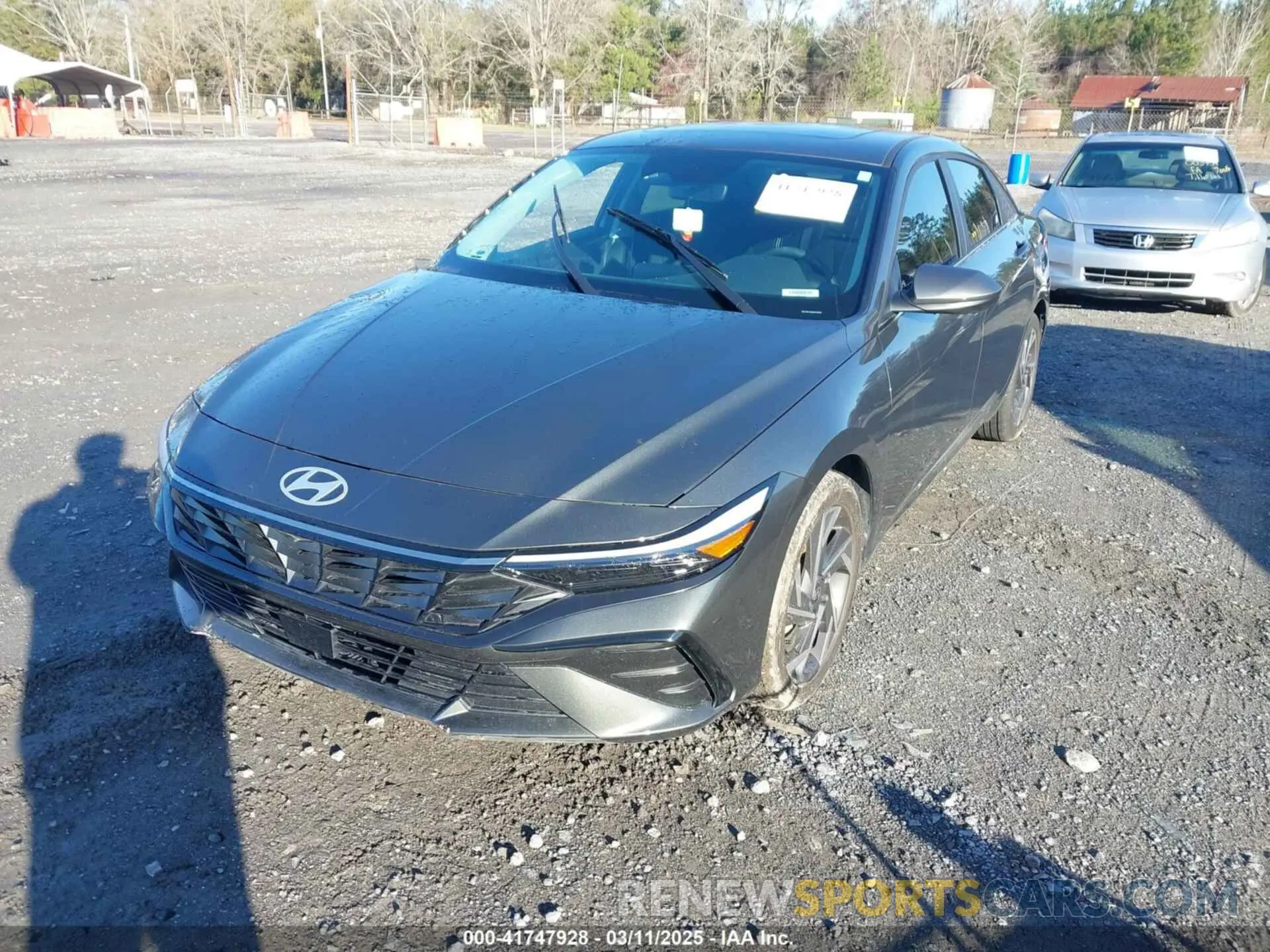 2 Photograph of a damaged car KMHLS4DG2RU730905 HYUNDAI ELANTRA 2024