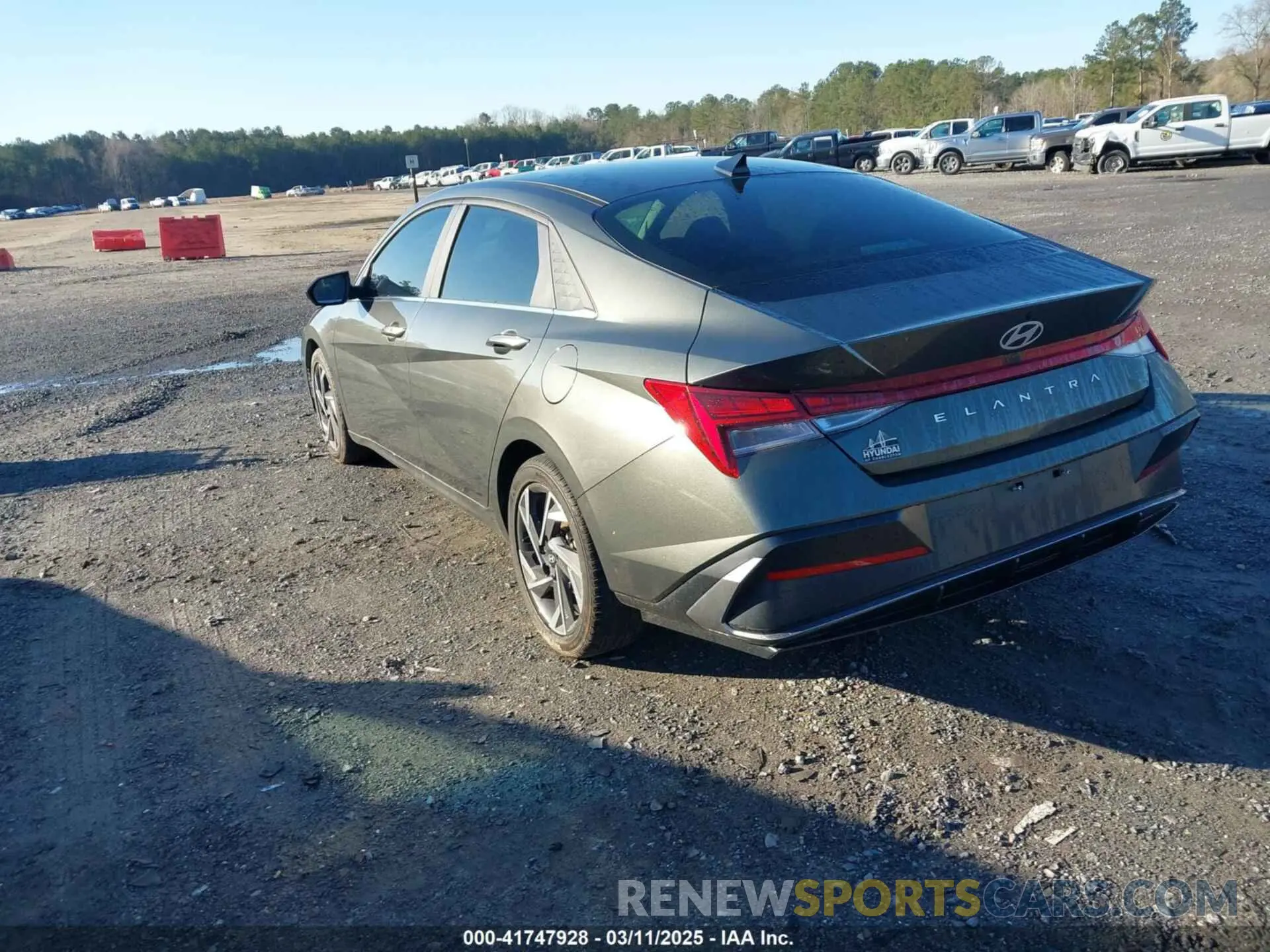 3 Photograph of a damaged car KMHLS4DG2RU730905 HYUNDAI ELANTRA 2024