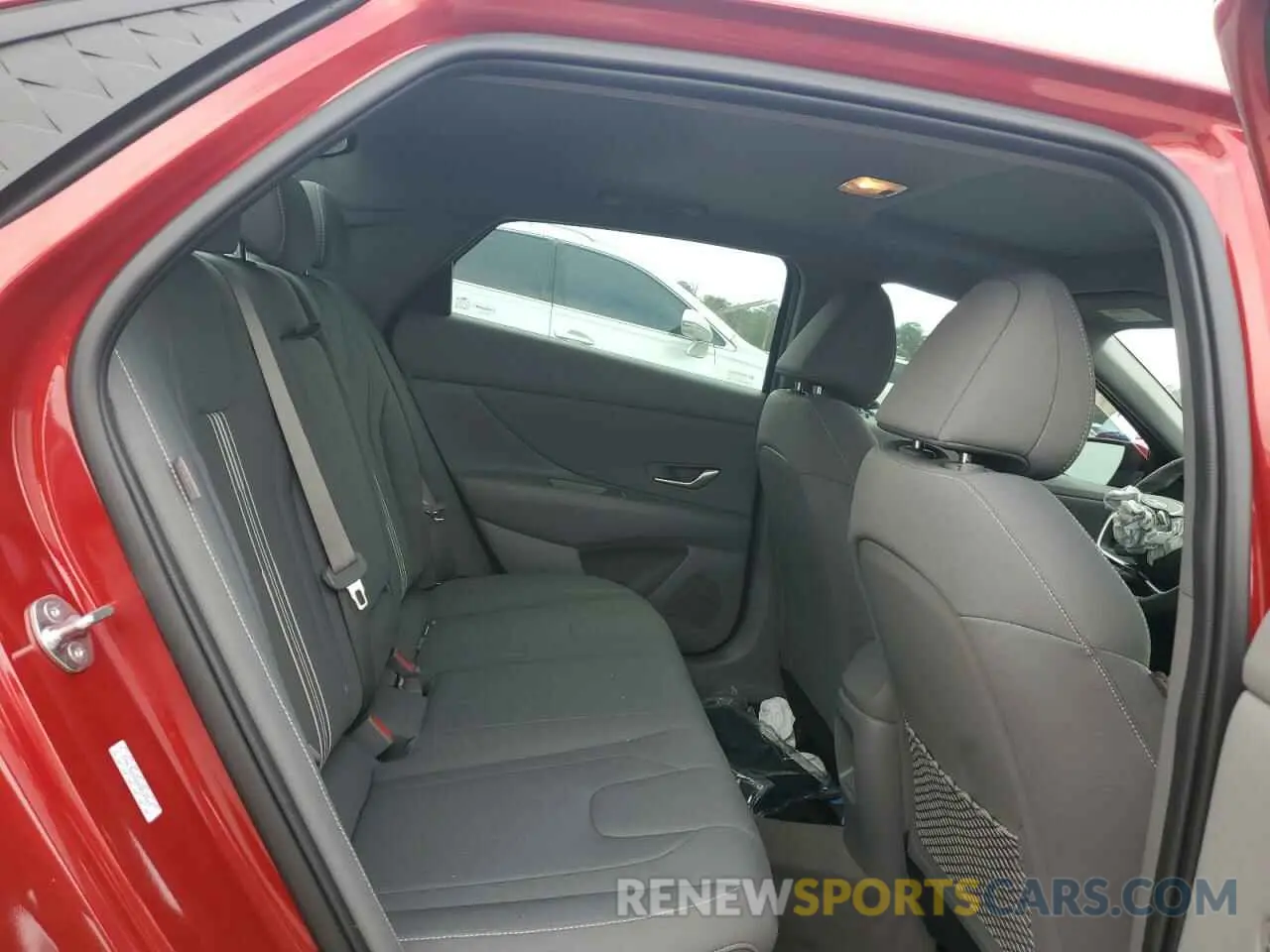 11 Photograph of a damaged car KMHLS4DG2RU810043 HYUNDAI ELANTRA 2024
