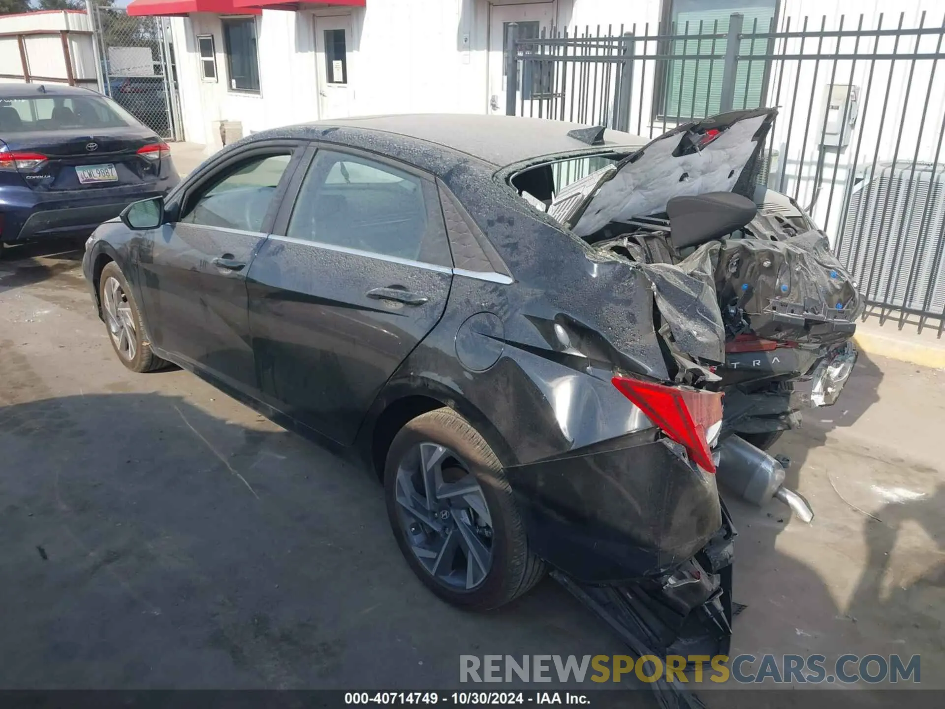 3 Фотография поврежденного автомобиля KMHLS4DG2RU818112 HYUNDAI ELANTRA 2024