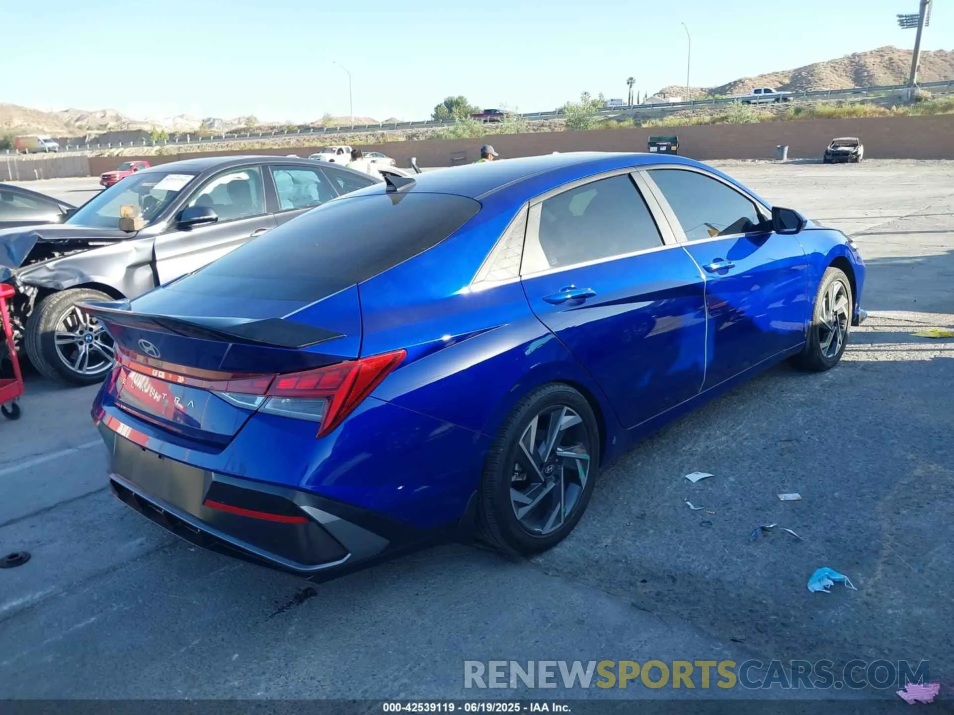 4 Photograph of a damaged car KMHLS4DG3RU718035 HYUNDAI ELANTRA 2024