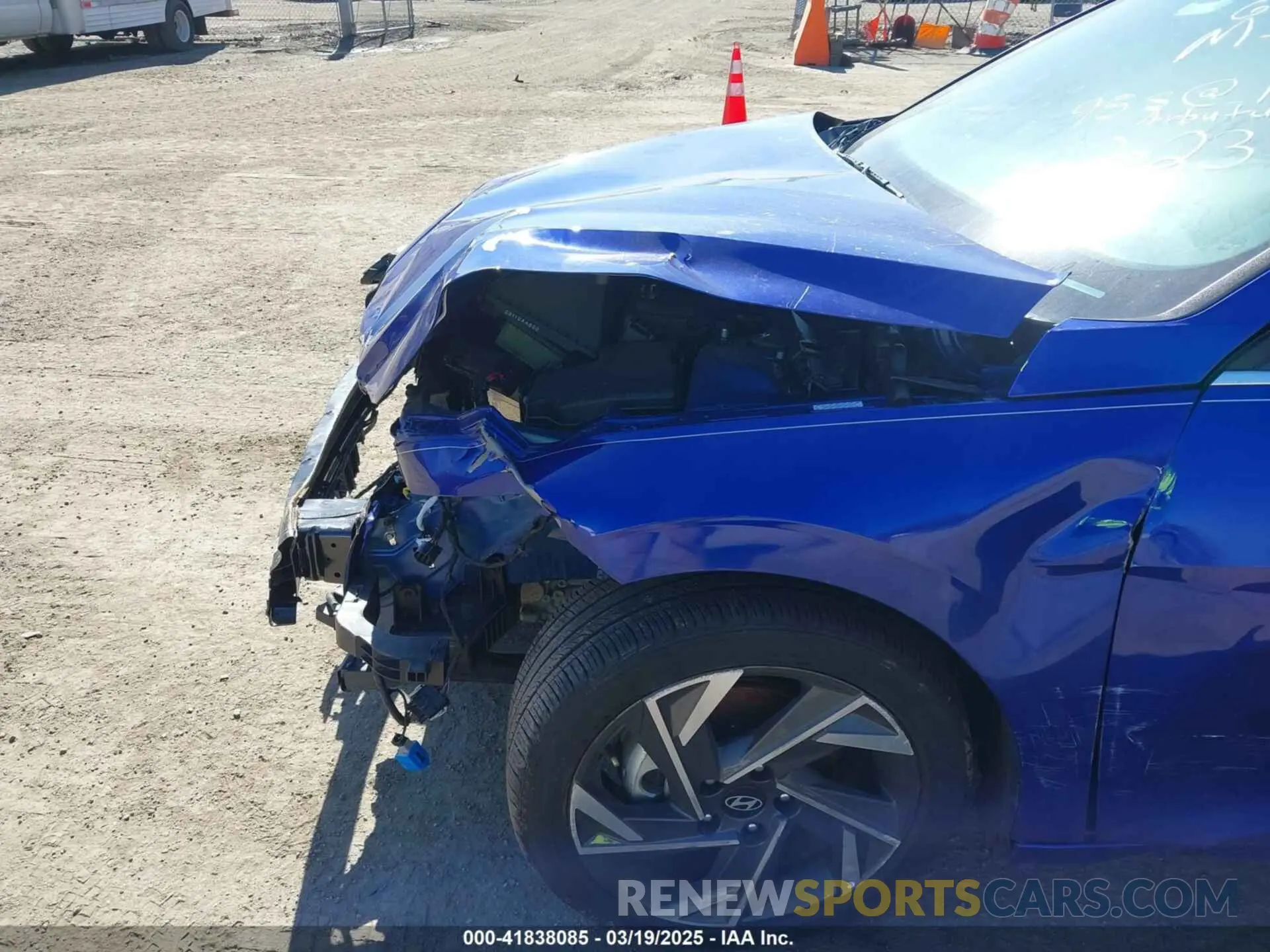 16 Photograph of a damaged car KMHLS4DG3RU769454 HYUNDAI ELANTRA 2024