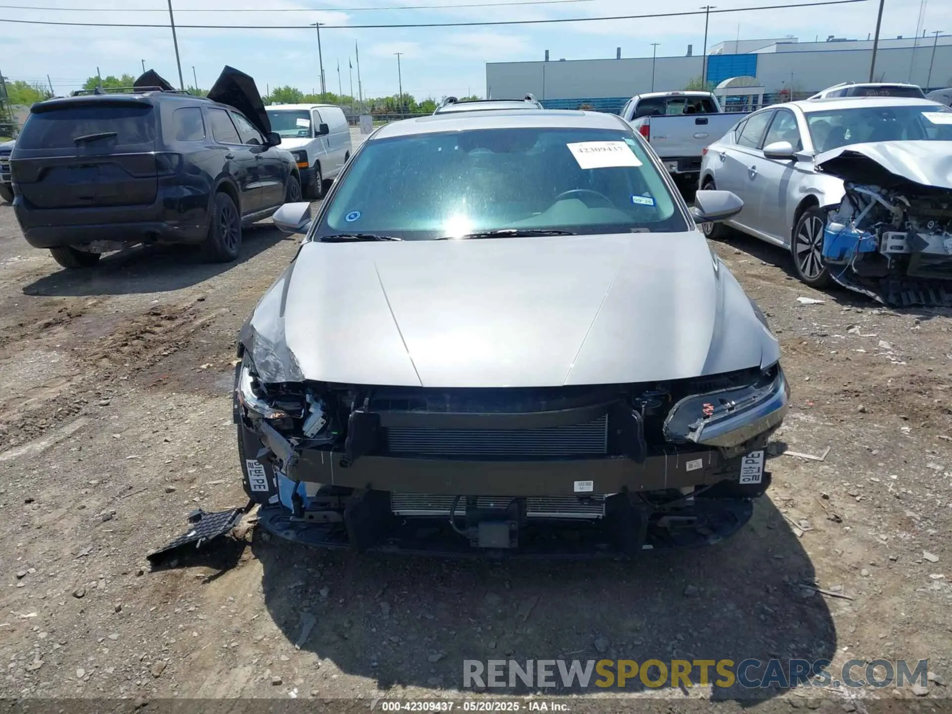 12 Фотография поврежденного автомобиля KMHLS4DG3RU836490 HYUNDAI ELANTRA 2024