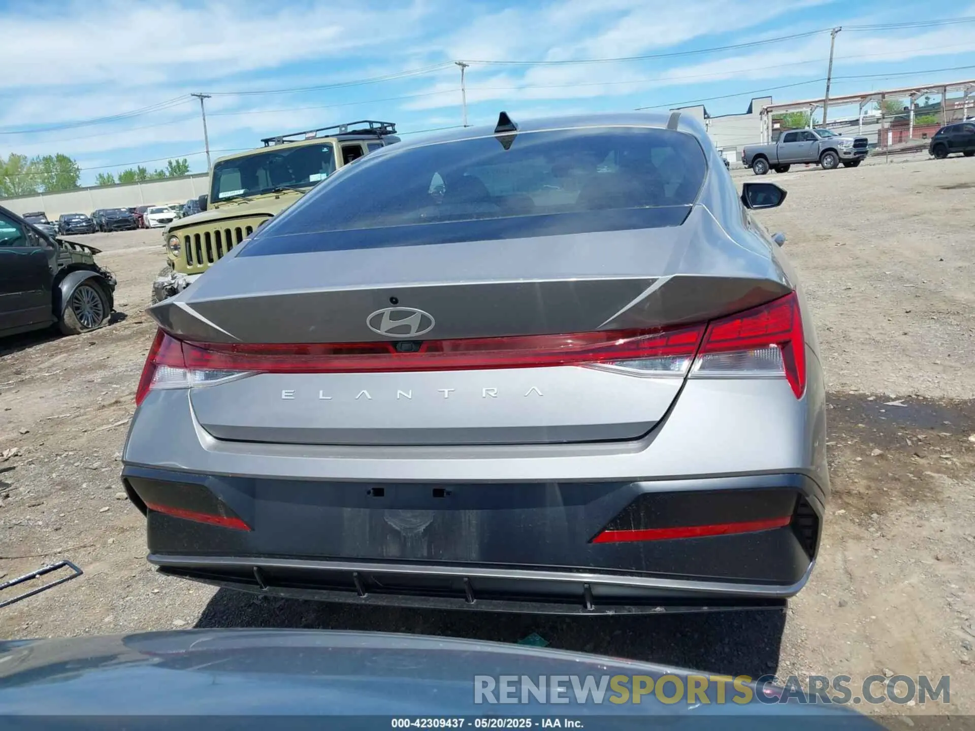 16 Фотография поврежденного автомобиля KMHLS4DG3RU836490 HYUNDAI ELANTRA 2024