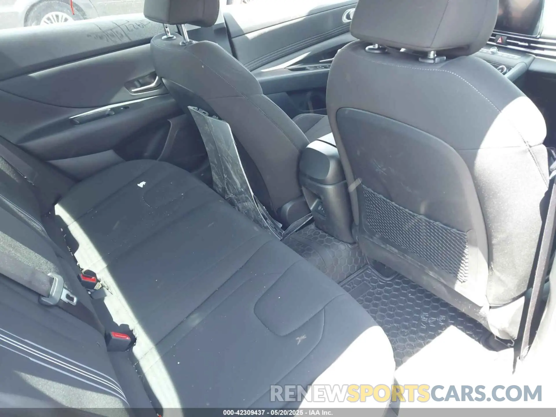 8 Фотография поврежденного автомобиля KMHLS4DG3RU836490 HYUNDAI ELANTRA 2024