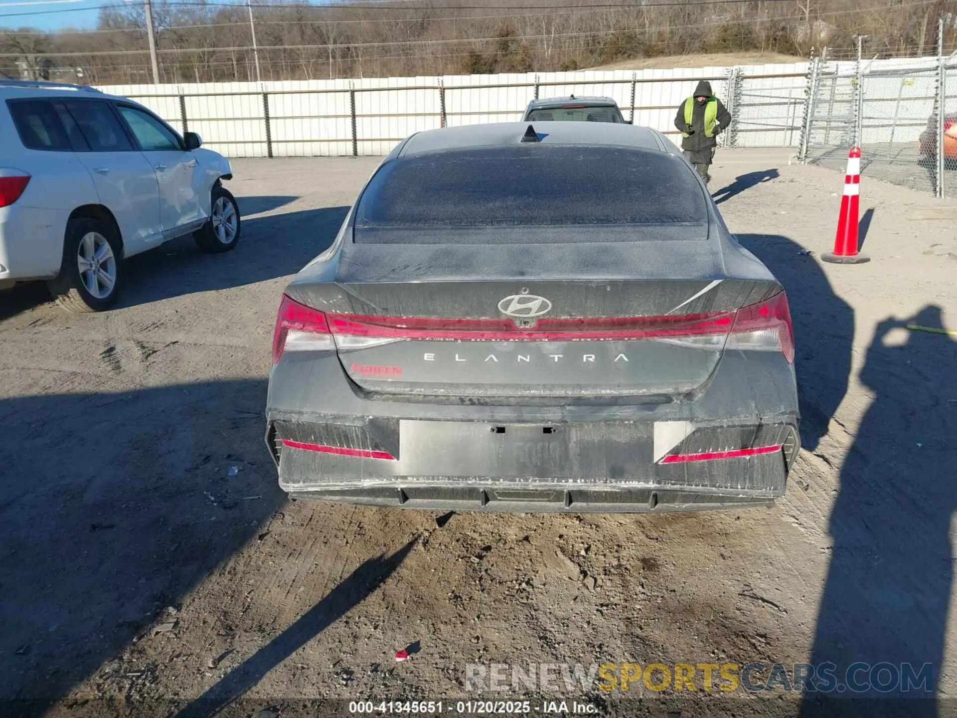 16 Photograph of a damaged car KMHLS4DG3RU843312 HYUNDAI ELANTRA 2024