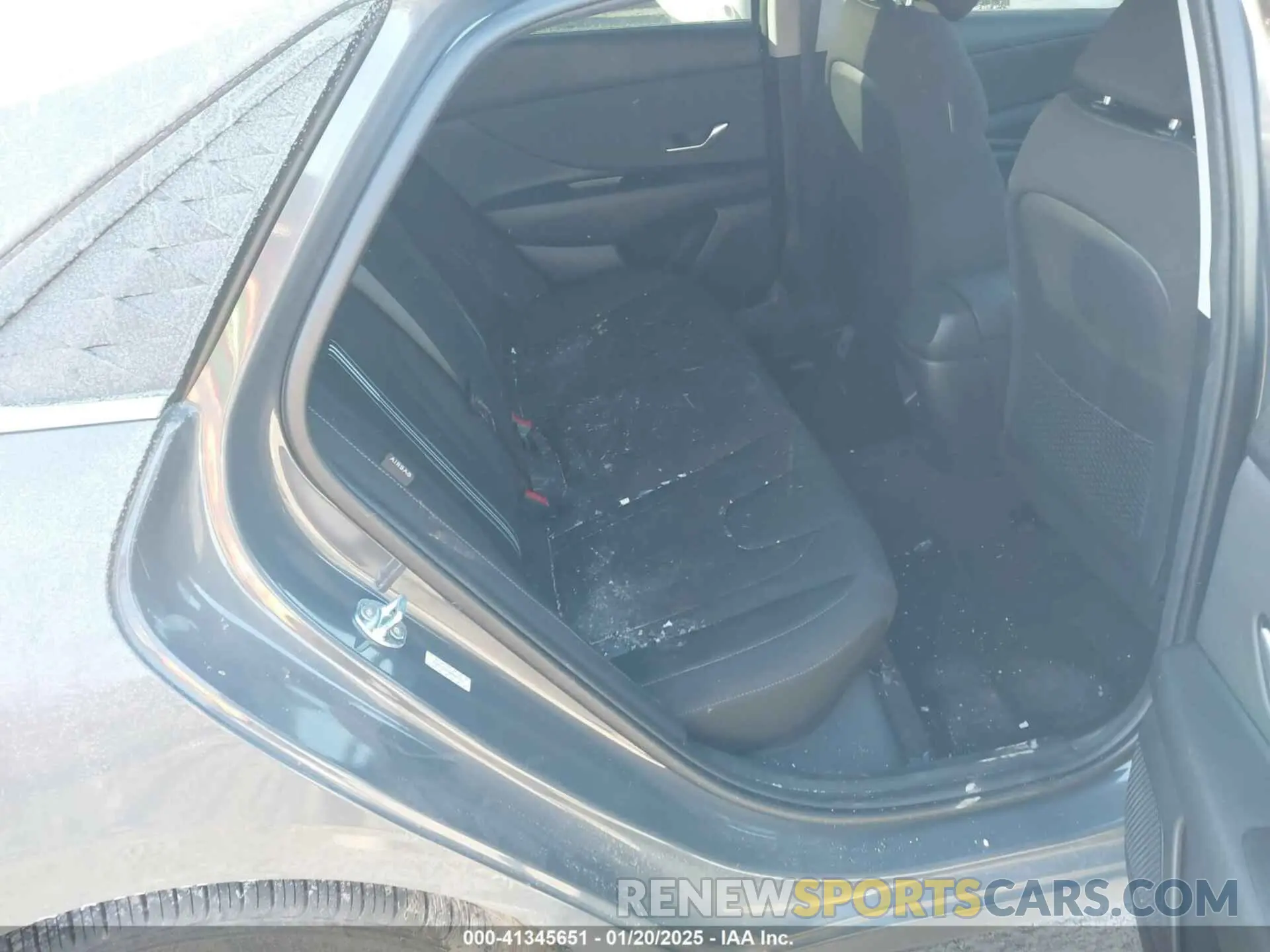 8 Photograph of a damaged car KMHLS4DG3RU843312 HYUNDAI ELANTRA 2024