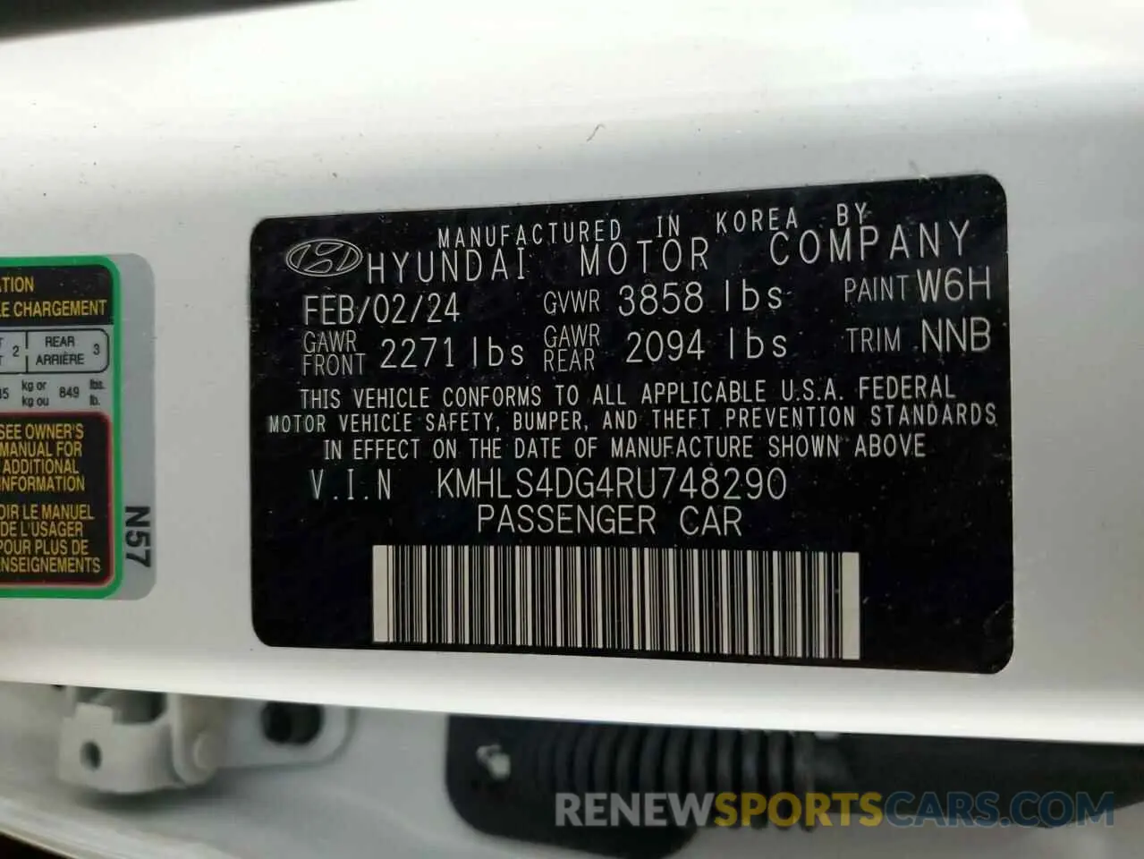 13 Photograph of a damaged car KMHLS4DG4RU748290 HYUNDAI ELANTRA 2024
