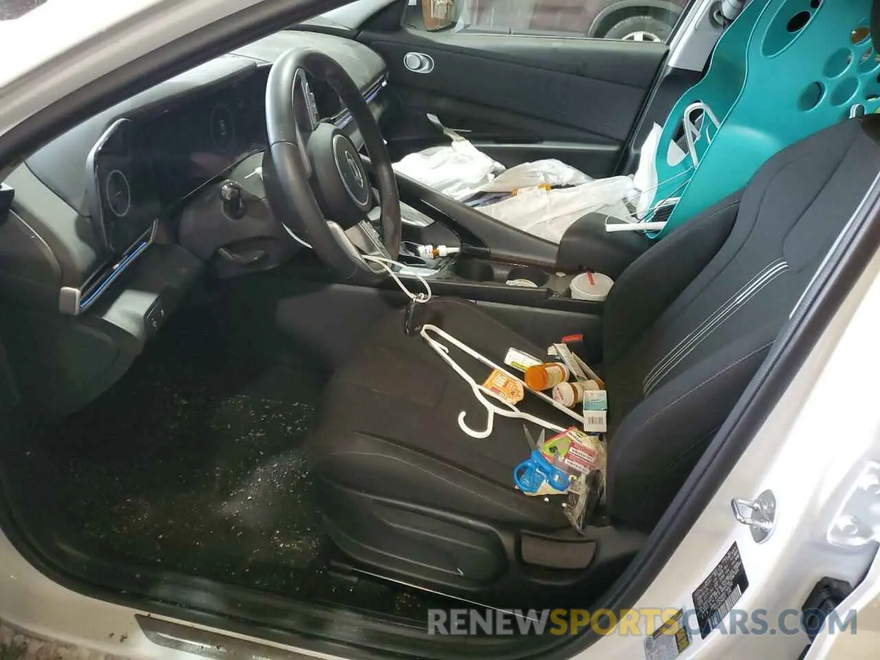 7 Photograph of a damaged car KMHLS4DG4RU748290 HYUNDAI ELANTRA 2024