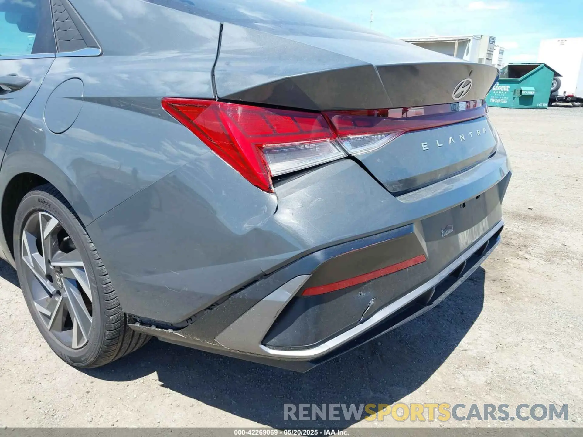 18 Photograph of a damaged car KMHLS4DG4RU749617 HYUNDAI ELANTRA 2024
