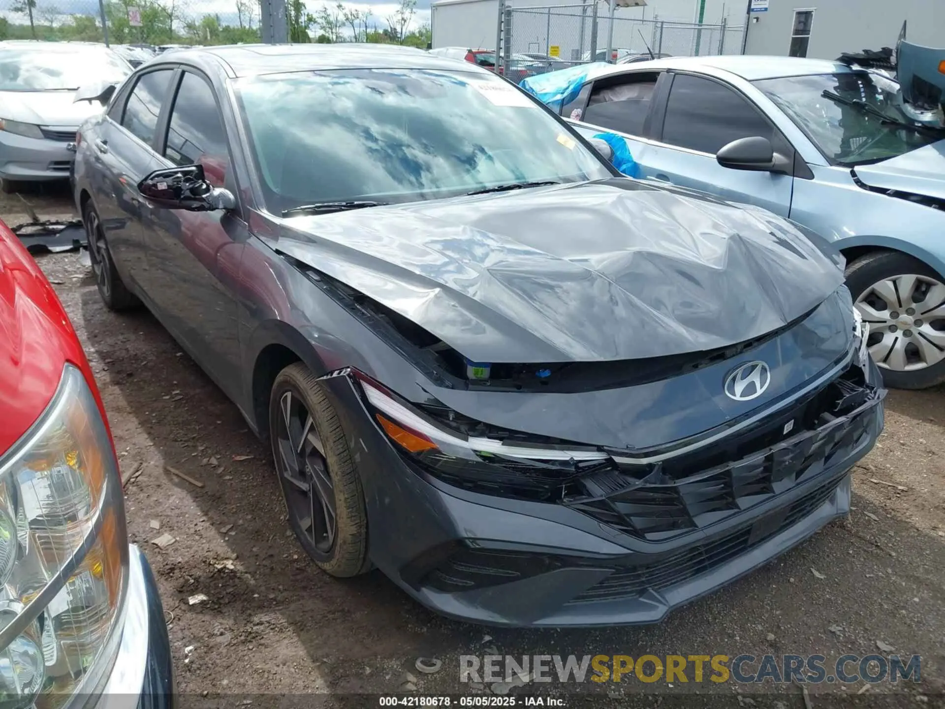 1 Photograph of a damaged car KMHLS4DG4RU764439 HYUNDAI ELANTRA 2024