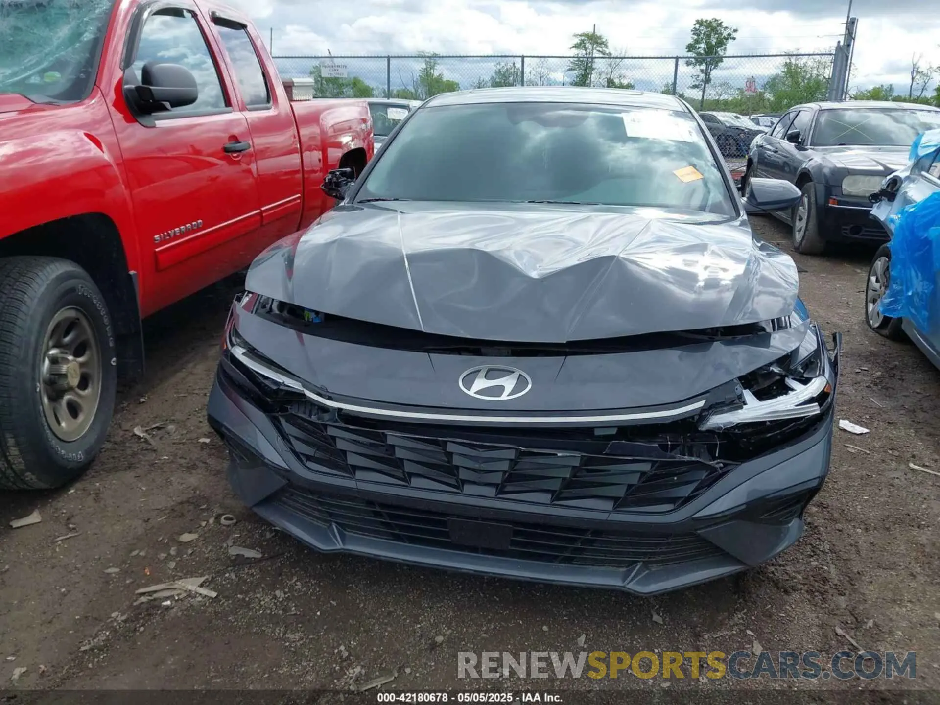13 Photograph of a damaged car KMHLS4DG4RU764439 HYUNDAI ELANTRA 2024