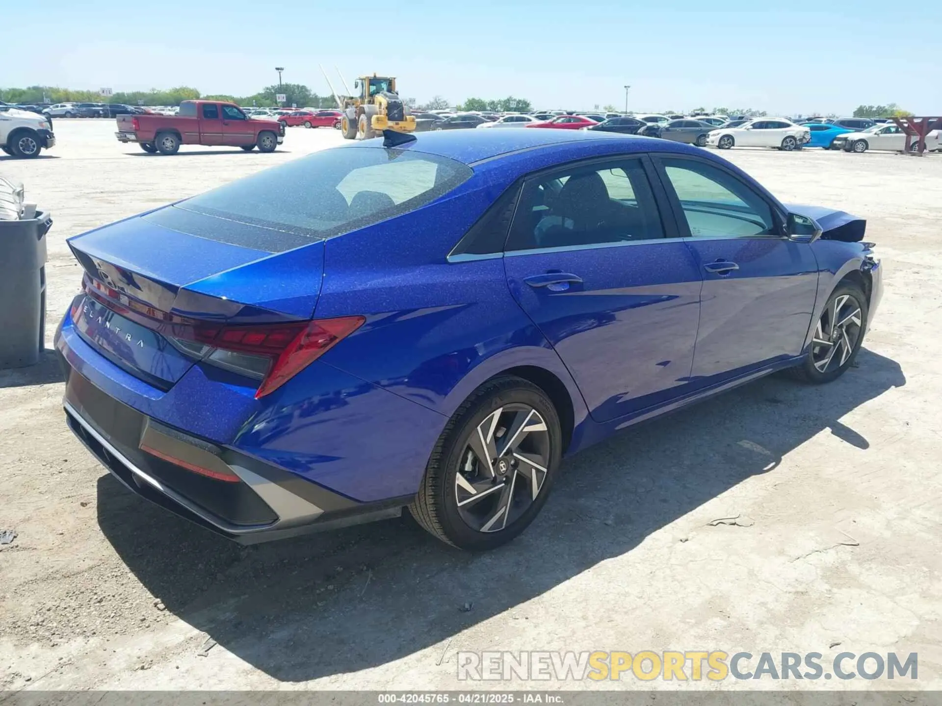 4 Фотография поврежденного автомобиля KMHLS4DG5RU724418 HYUNDAI ELANTRA 2024