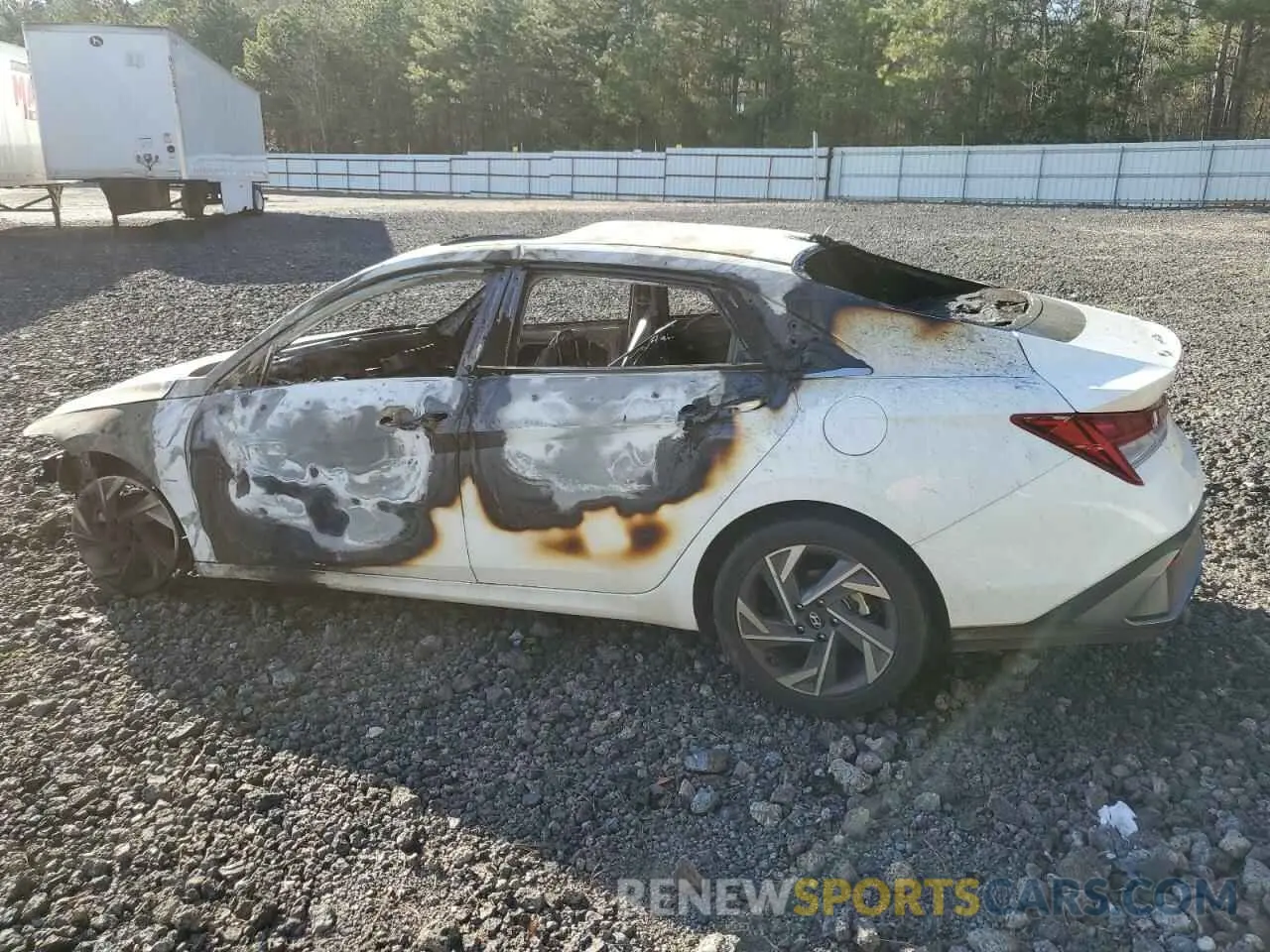 2 Photograph of a damaged car KMHLS4DG5RU727710 HYUNDAI ELANTRA 2024