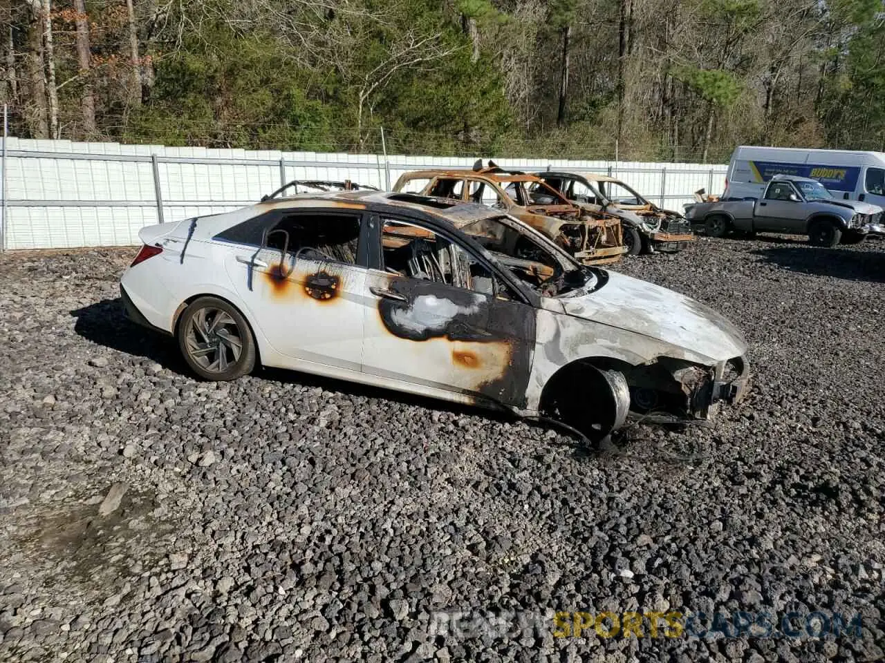 4 Photograph of a damaged car KMHLS4DG5RU727710 HYUNDAI ELANTRA 2024
