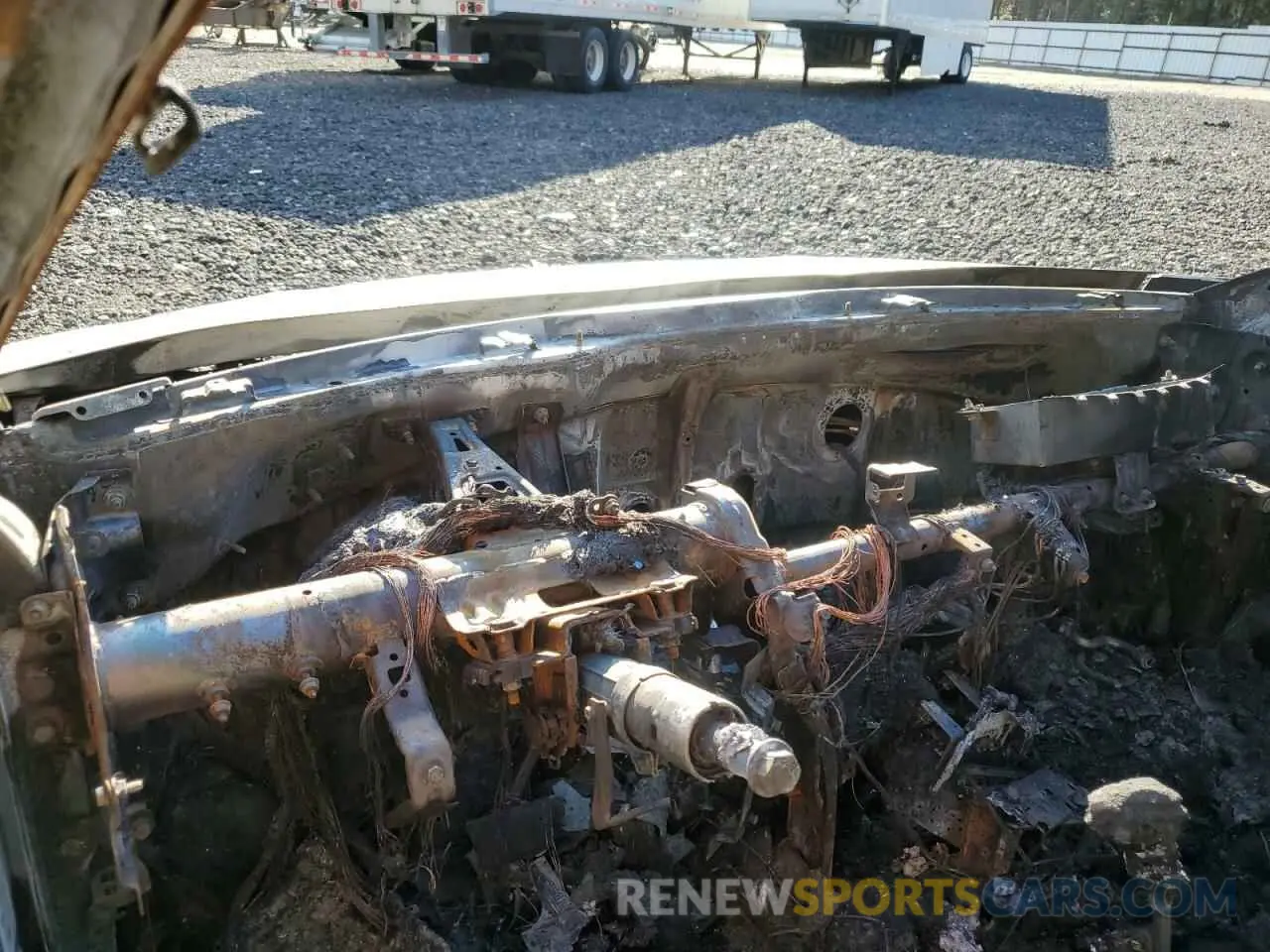 9 Photograph of a damaged car KMHLS4DG5RU727710 HYUNDAI ELANTRA 2024