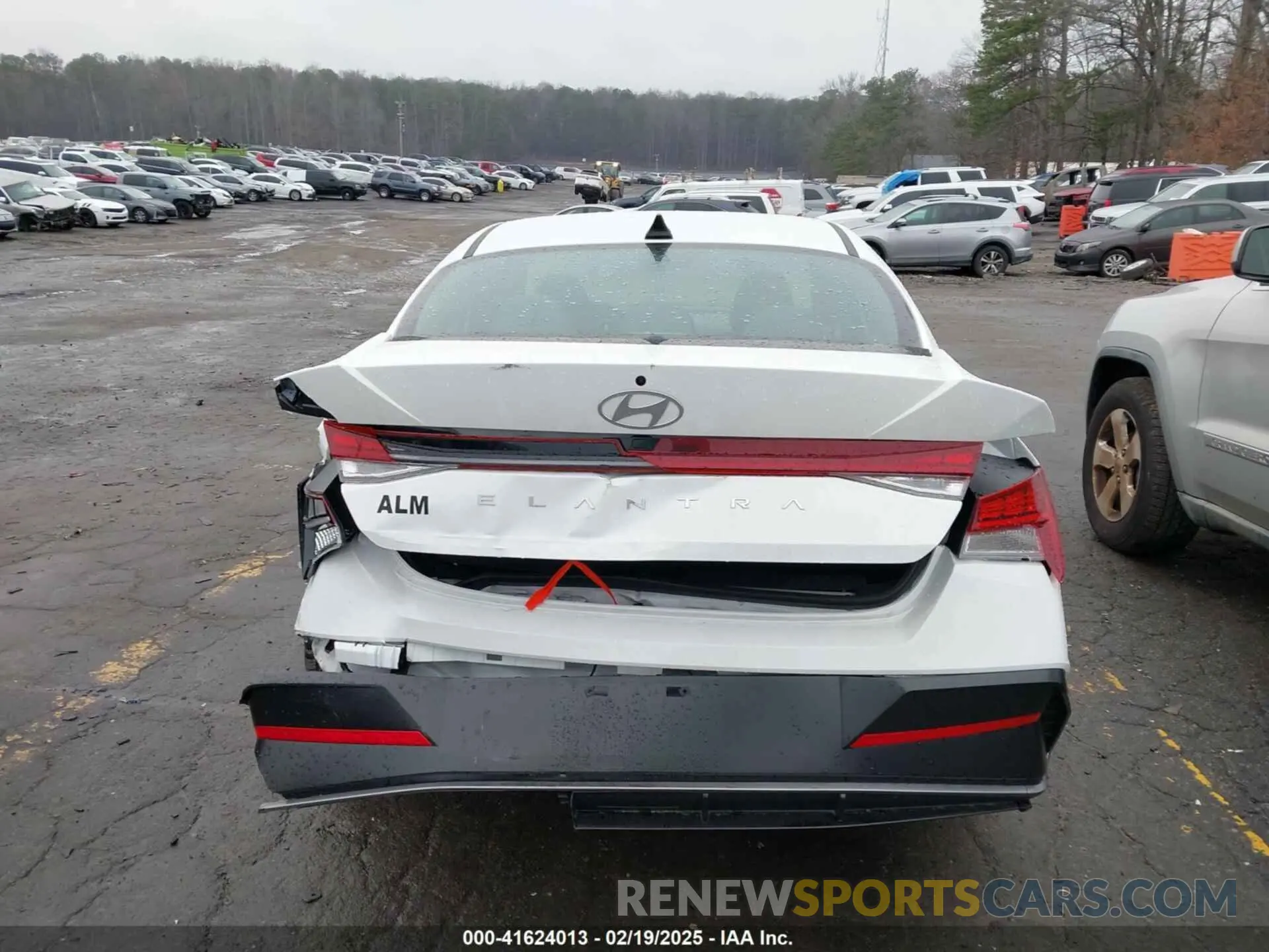 16 Photograph of a damaged car KMHLS4DG5RU793254 HYUNDAI ELANTRA 2024