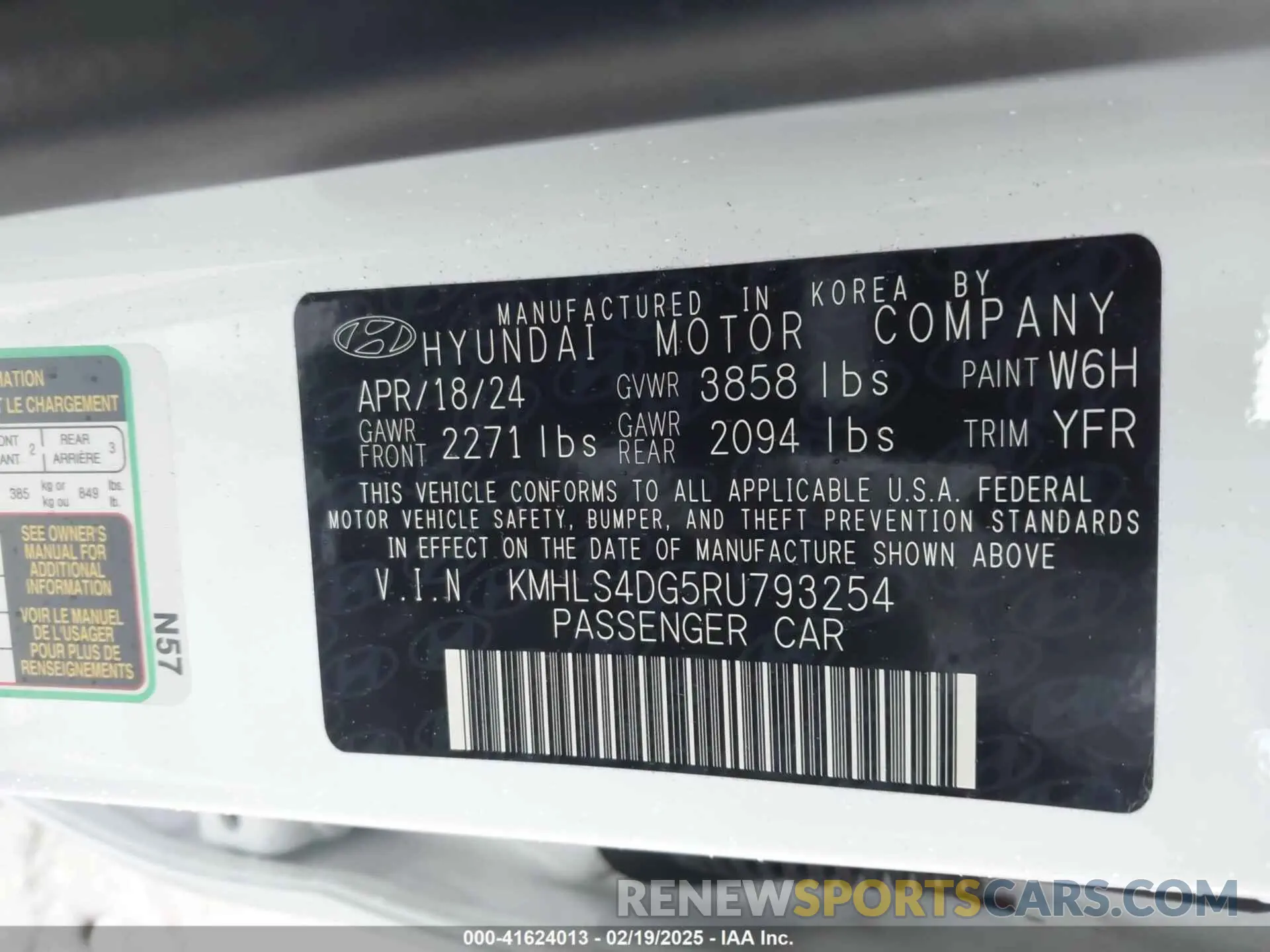 9 Photograph of a damaged car KMHLS4DG5RU793254 HYUNDAI ELANTRA 2024
