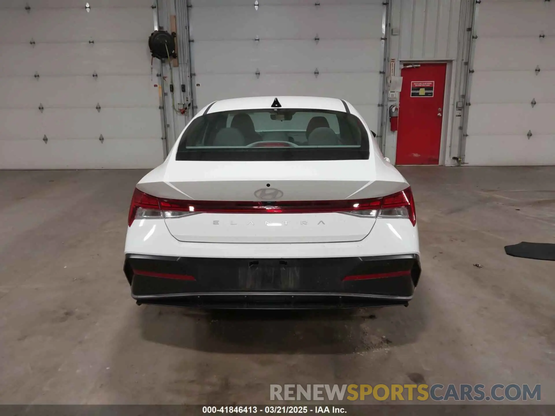 16 Photograph of a damaged car KMHLS4DG6RU770355 HYUNDAI ELANTRA 2024