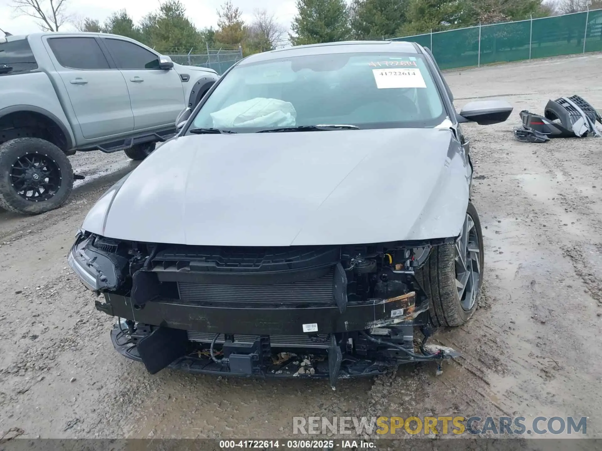 13 Photograph of a damaged car KMHLS4DG6RU780741 HYUNDAI ELANTRA 2024