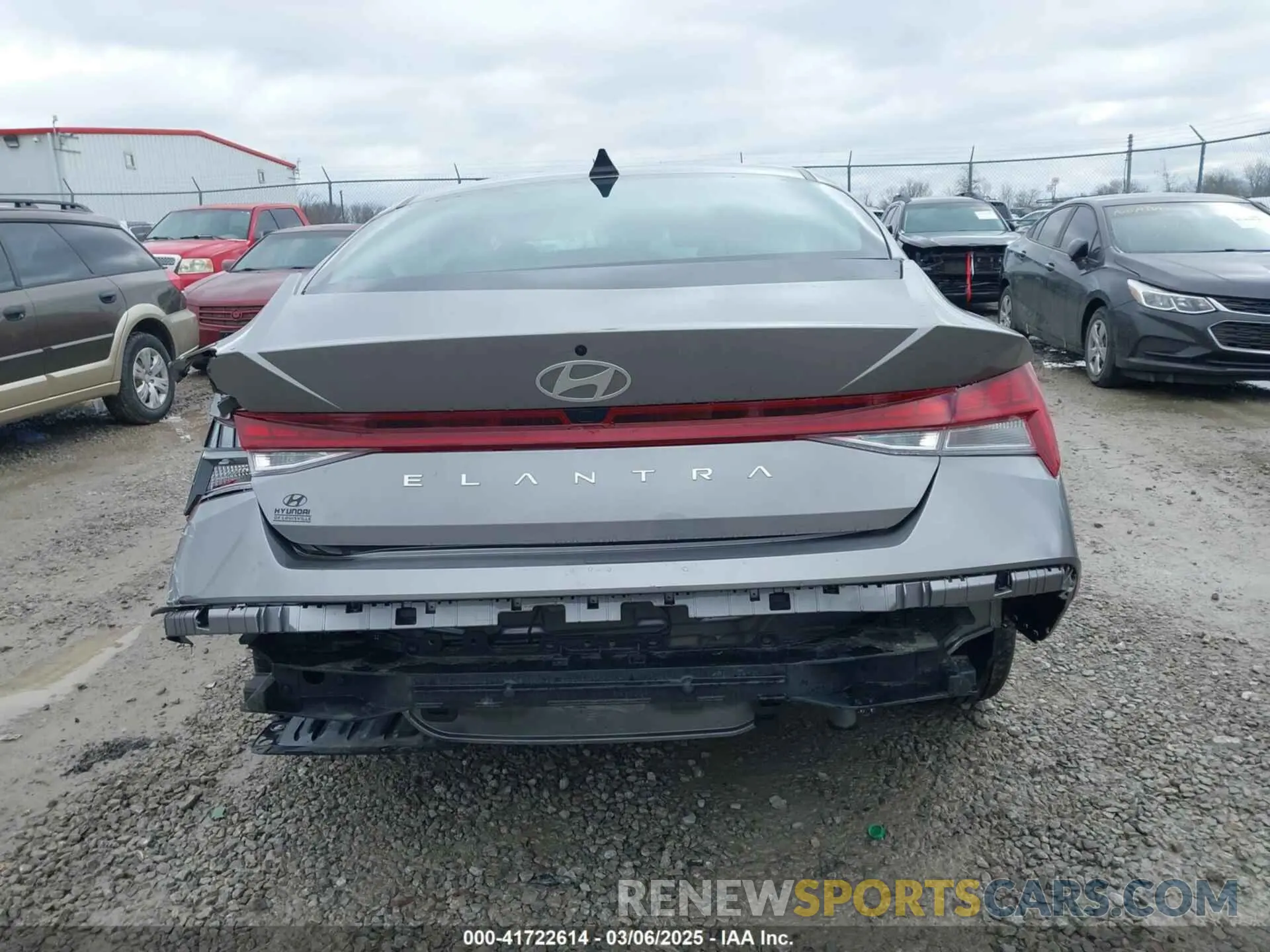 17 Photograph of a damaged car KMHLS4DG6RU780741 HYUNDAI ELANTRA 2024
