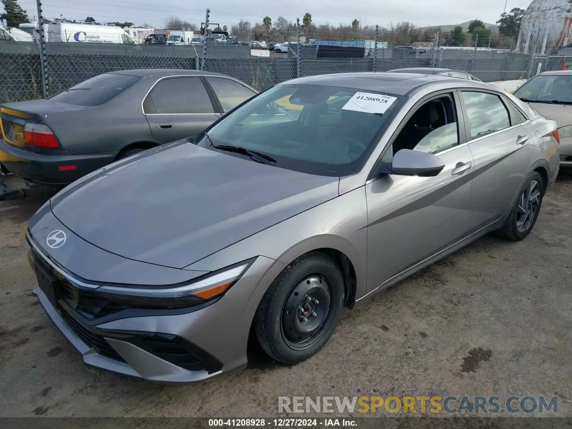 2 Photograph of a damaged car KMHLS4DG8RU673139 HYUNDAI ELANTRA 2024