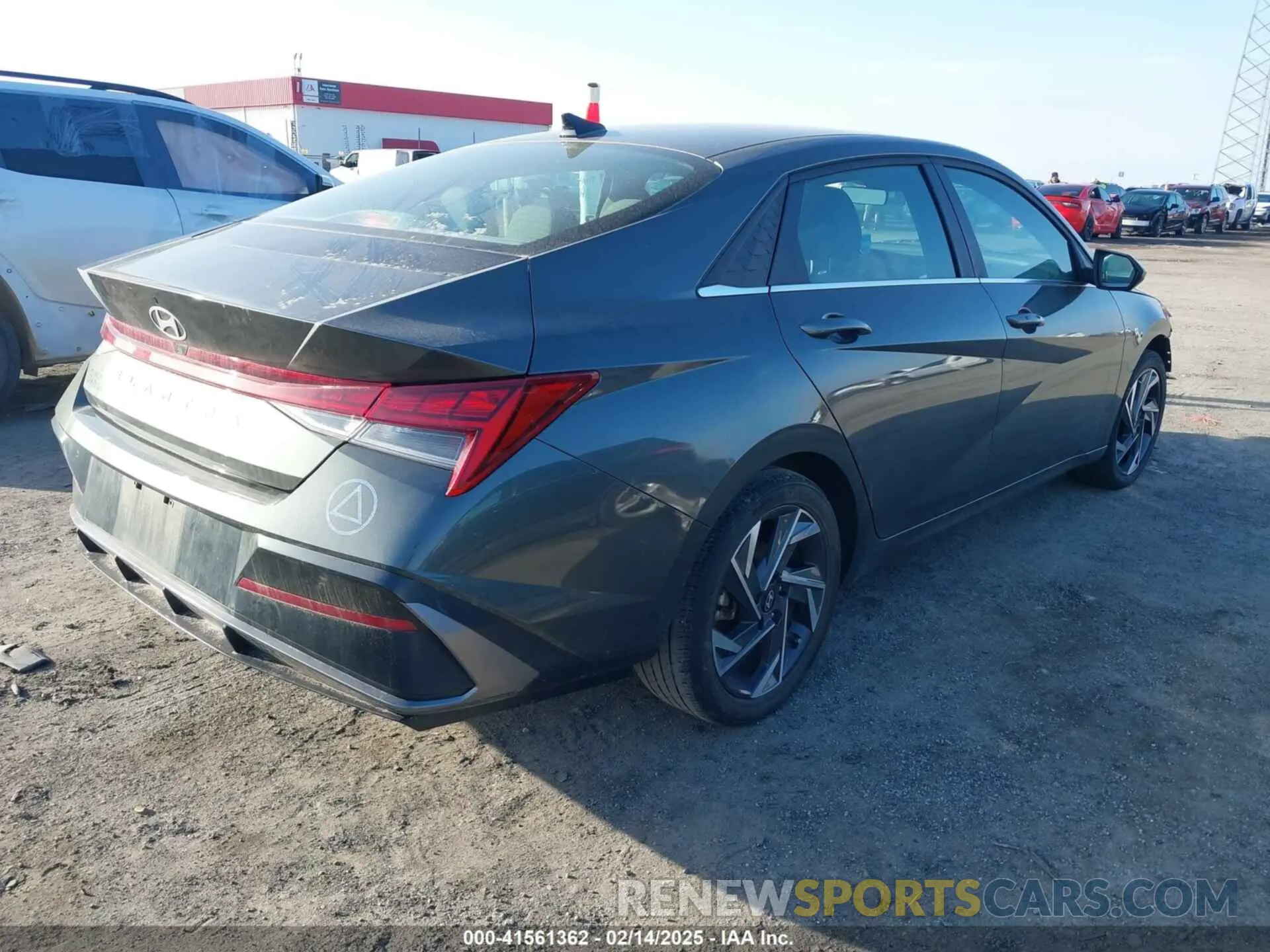 4 Photograph of a damaged car KMHLS4DG8RU727555 HYUNDAI ELANTRA 2024