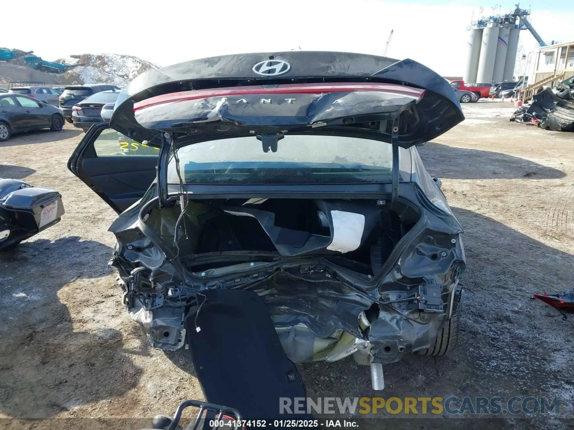 17 Фотография поврежденного автомобиля KMHLS4DG8RU834976 HYUNDAI ELANTRA 2024