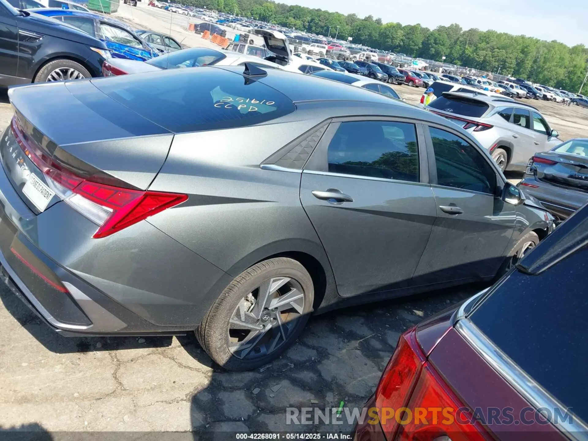 13 Photograph of a damaged car KMHLS4DG8RU837425 HYUNDAI ELANTRA 2024