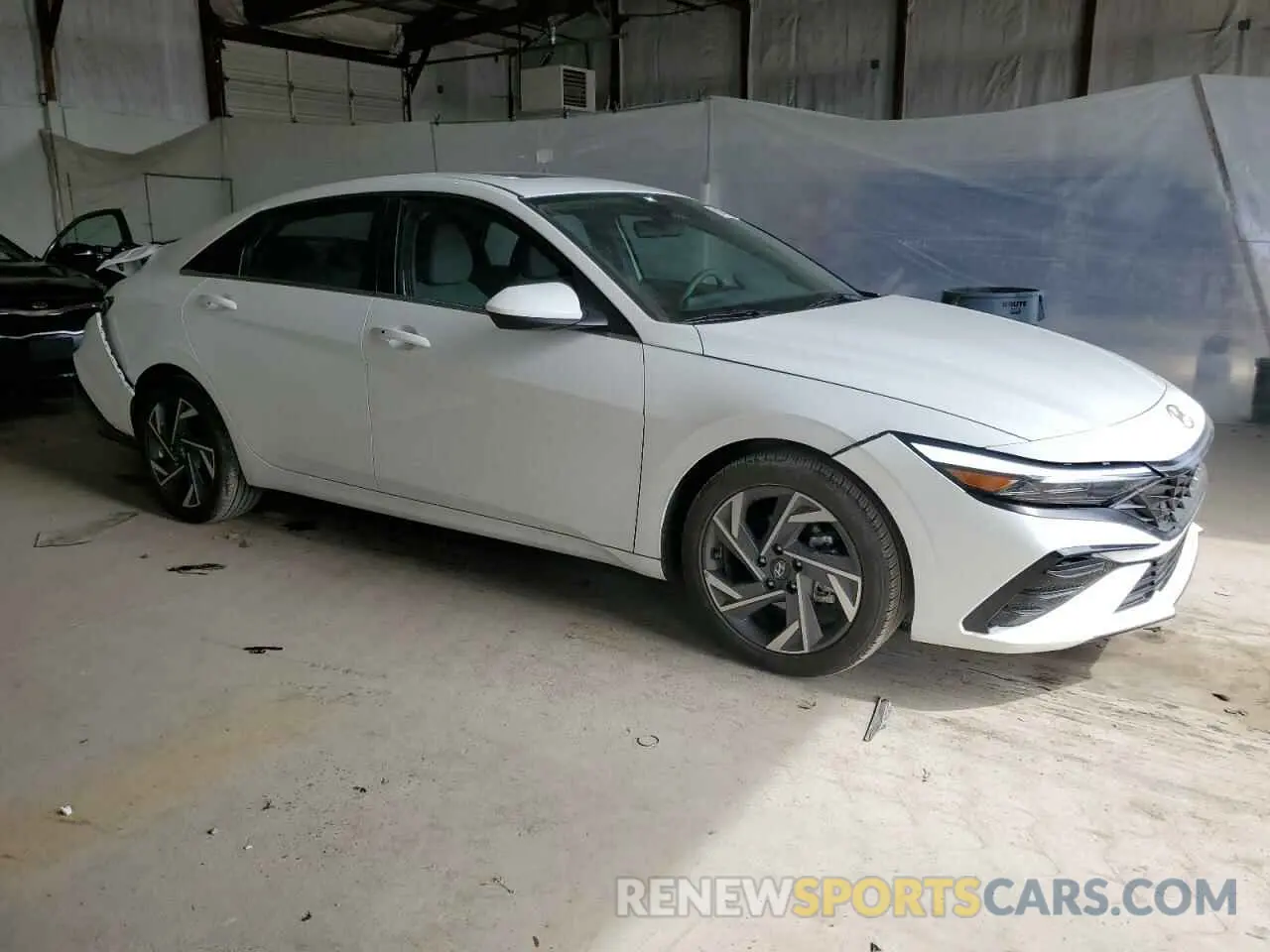 4 Photograph of a damaged car KMHLS4DG9RU752139 HYUNDAI ELANTRA 2024