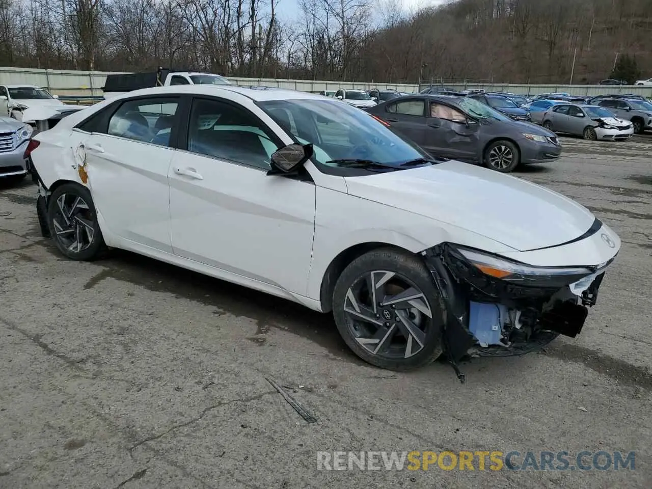 4 Photograph of a damaged car KMHLS4DG9RU762038 HYUNDAI ELANTRA 2024