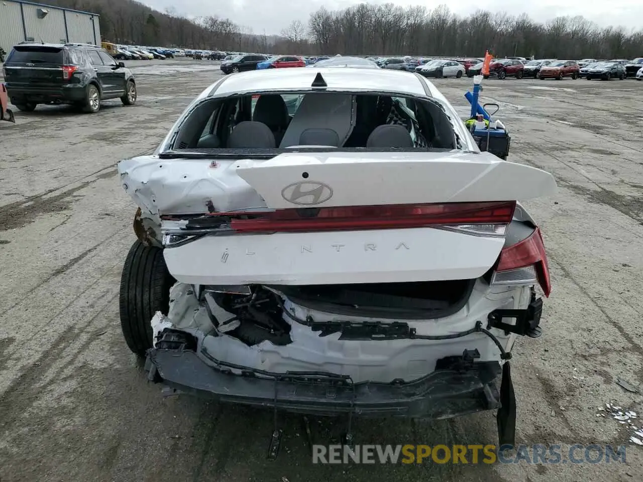 6 Photograph of a damaged car KMHLS4DG9RU762038 HYUNDAI ELANTRA 2024