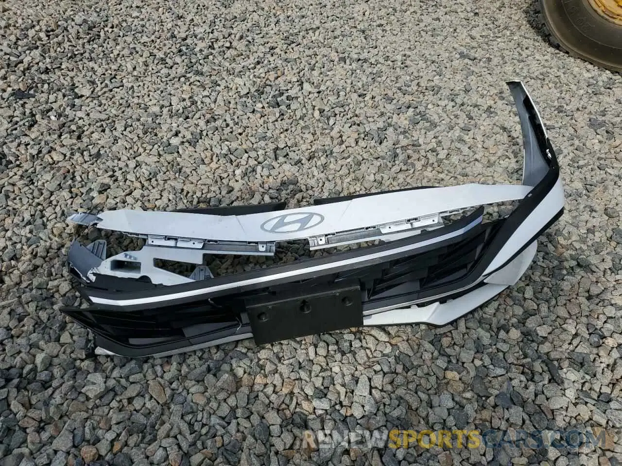 12 Photograph of a damaged car KMHLL4DG0SU898271 HYUNDAI ELANTRA 2025