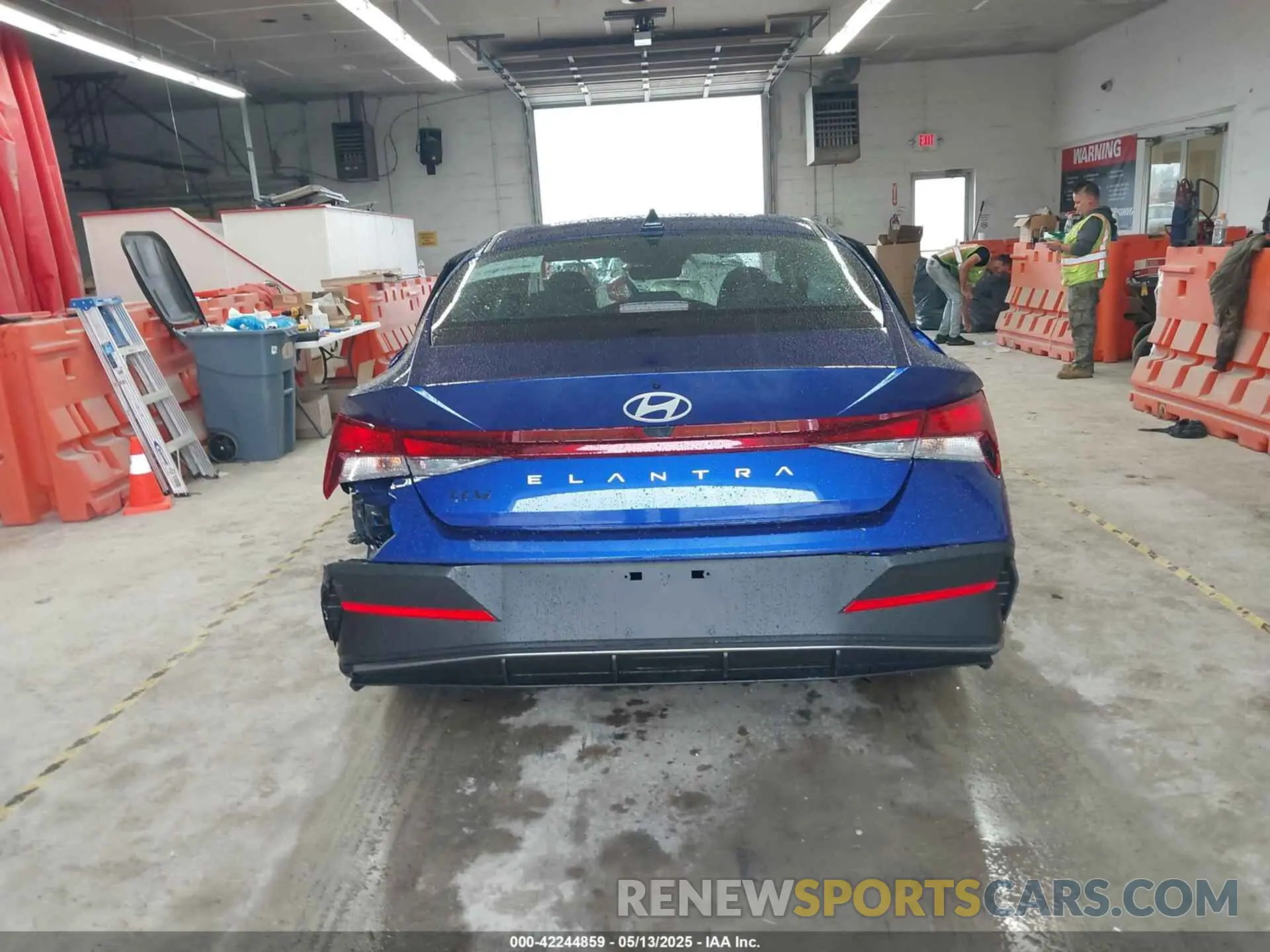 16 Photograph of a damaged car KMHLL4DG0SU955293 HYUNDAI ELANTRA 2025