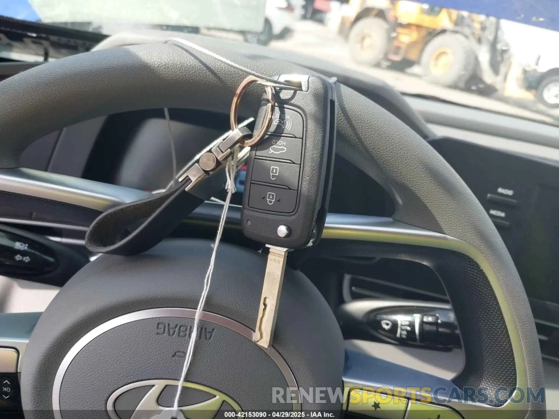 11 Фотография поврежденного автомобиля KMHLL4DG1SU859513 HYUNDAI ELANTRA 2025